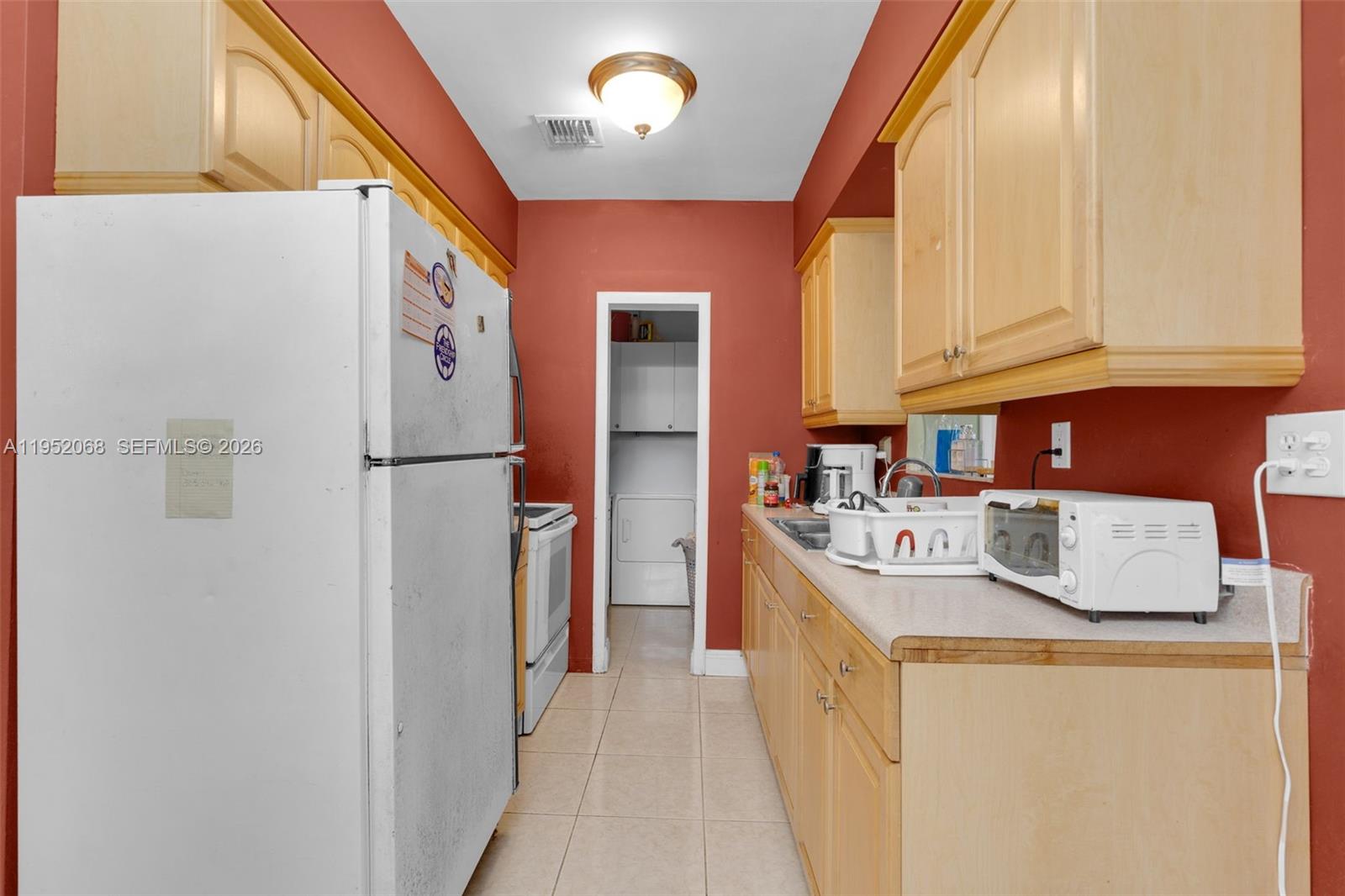 FAIRLAWN ESTS 1ST ADDN - Residential