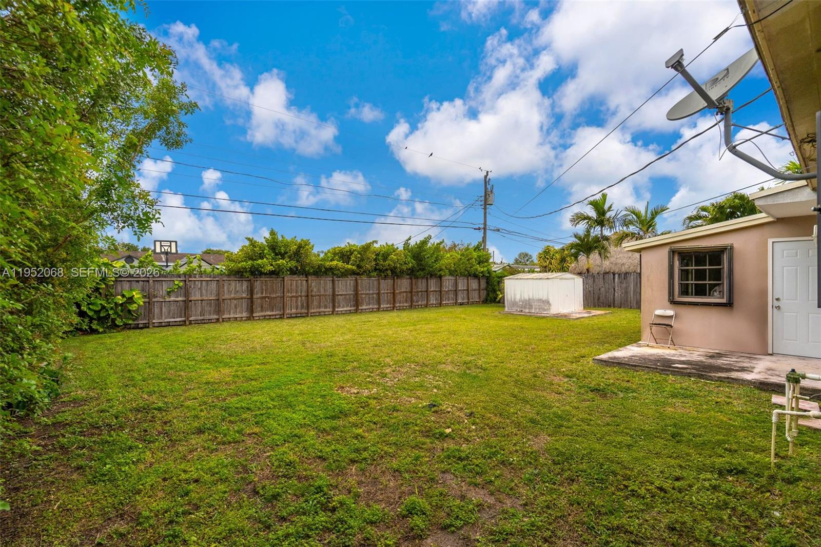 FAIRLAWN ESTS 1ST ADDN - Residential