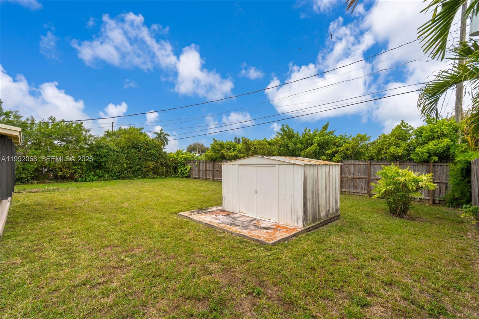 FAIRLAWN ESTS 1ST ADDN - Residential