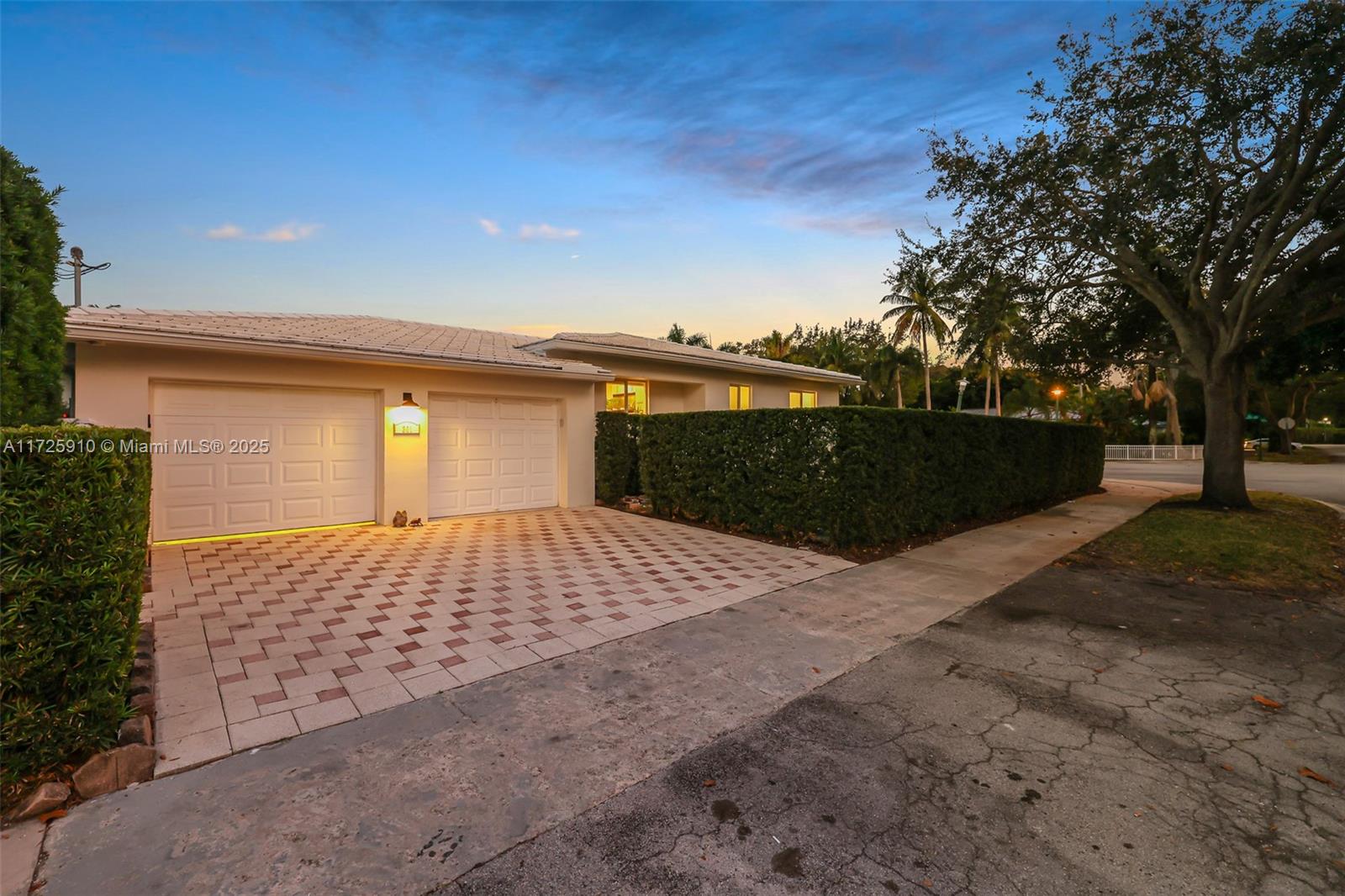 MIAMI SHORES SEC 1 AMD - Residential
