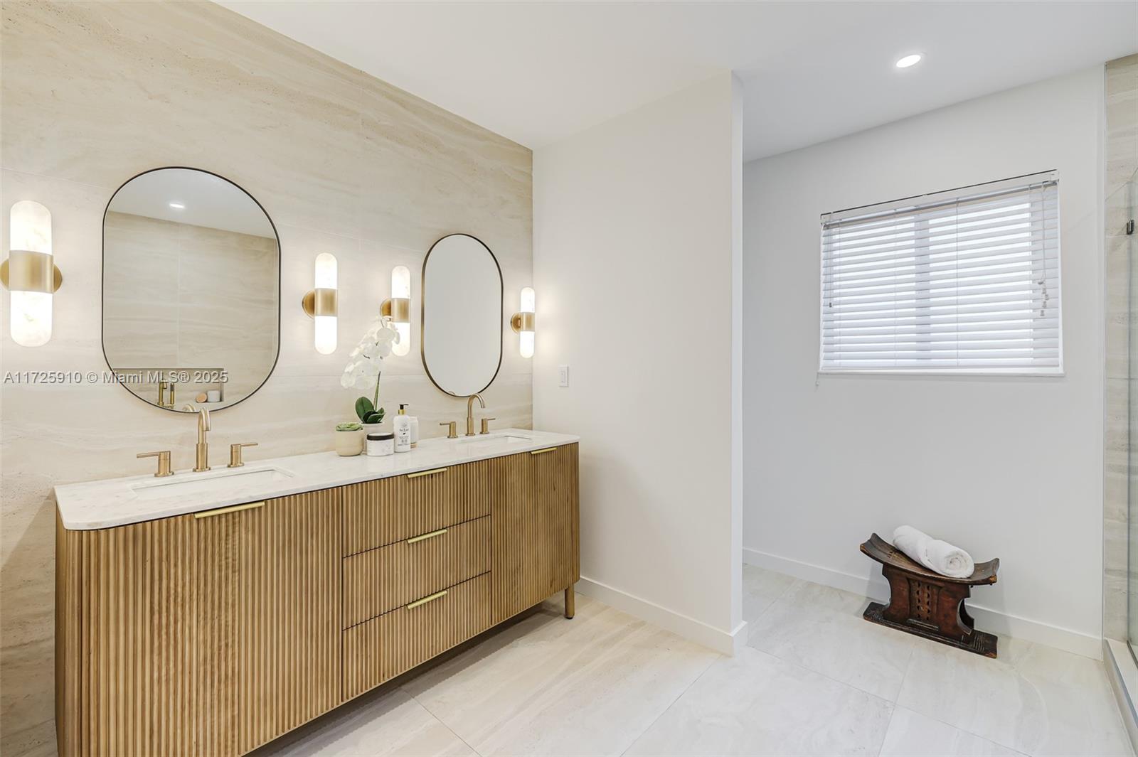 MIAMI SHORES SEC 1 AMD - Residential