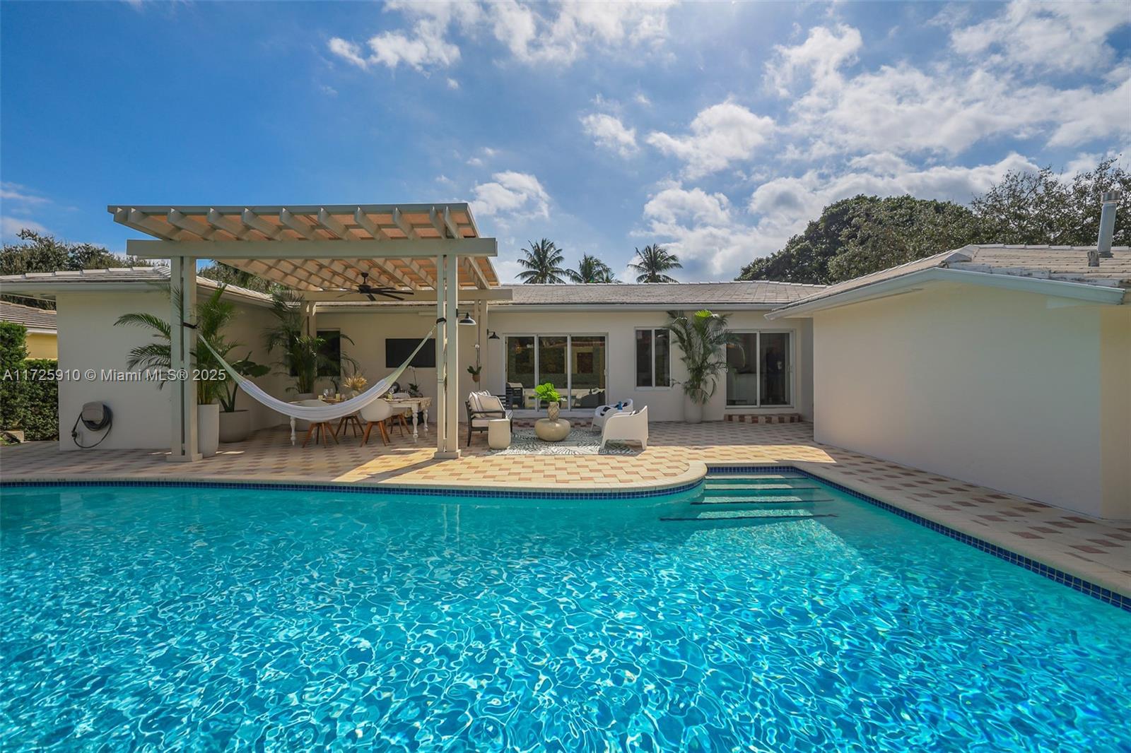 MIAMI SHORES SEC 1 AMD - Residential