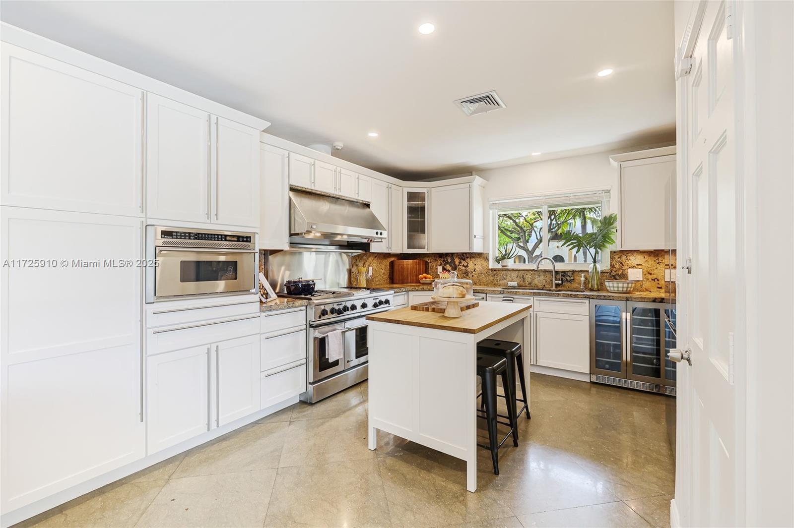 MIAMI SHORES SEC 1 AMD - Residential