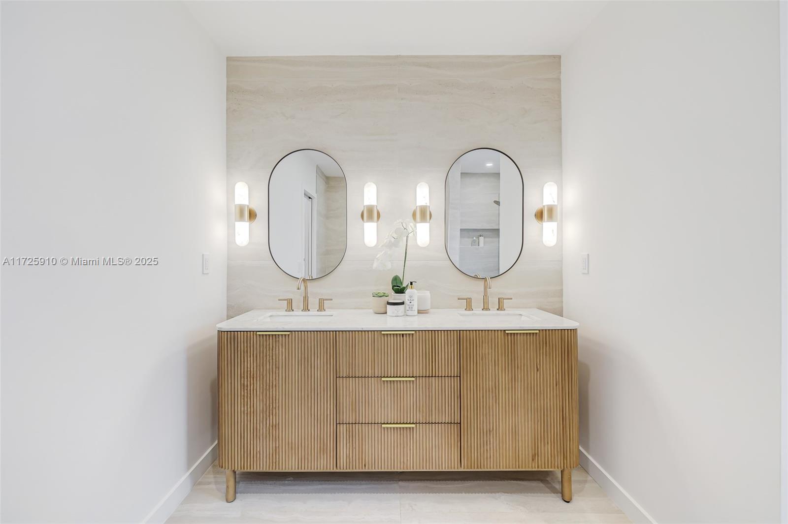 MIAMI SHORES SEC 1 AMD - Residential