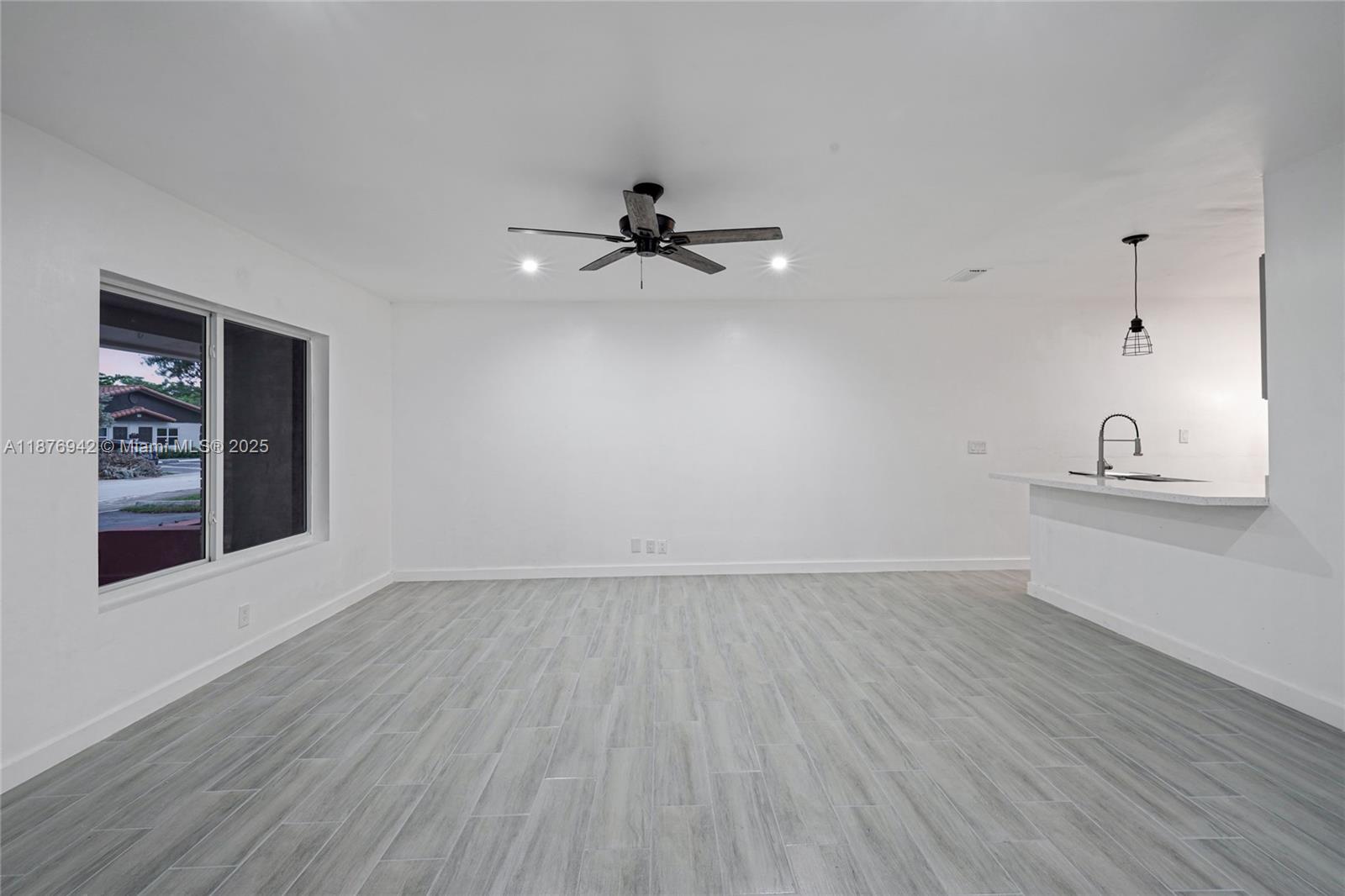 THE DELLS - Residential Lease