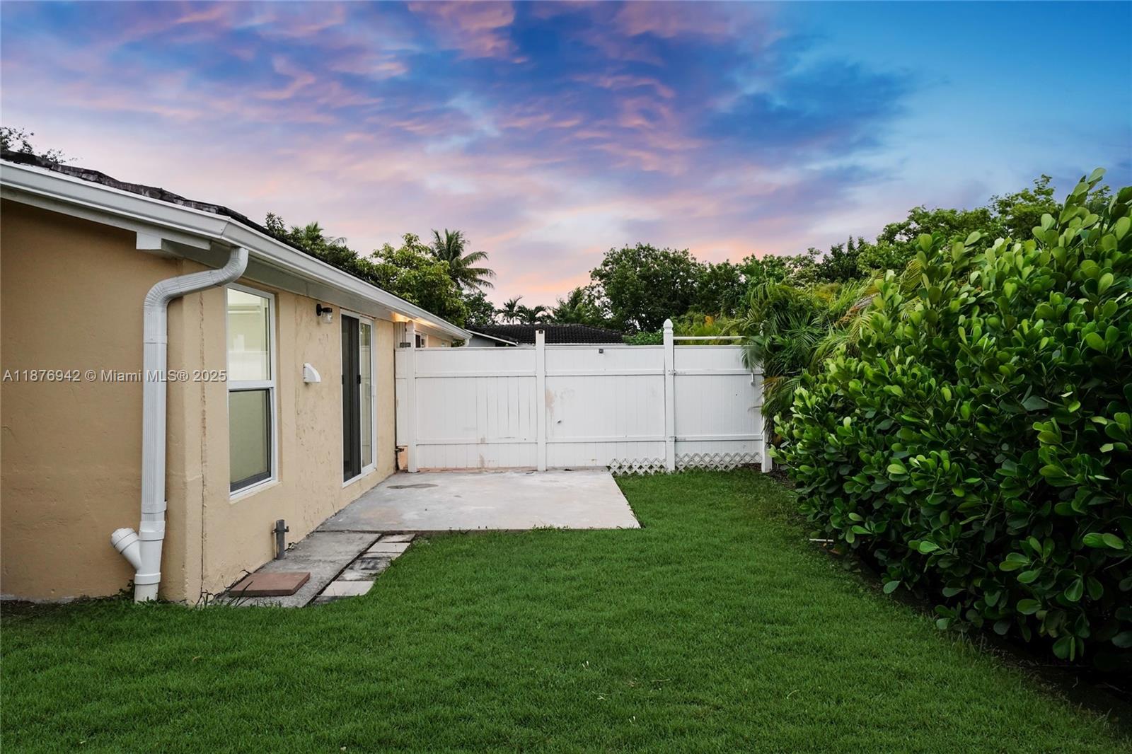 THE DELLS - Residential Lease