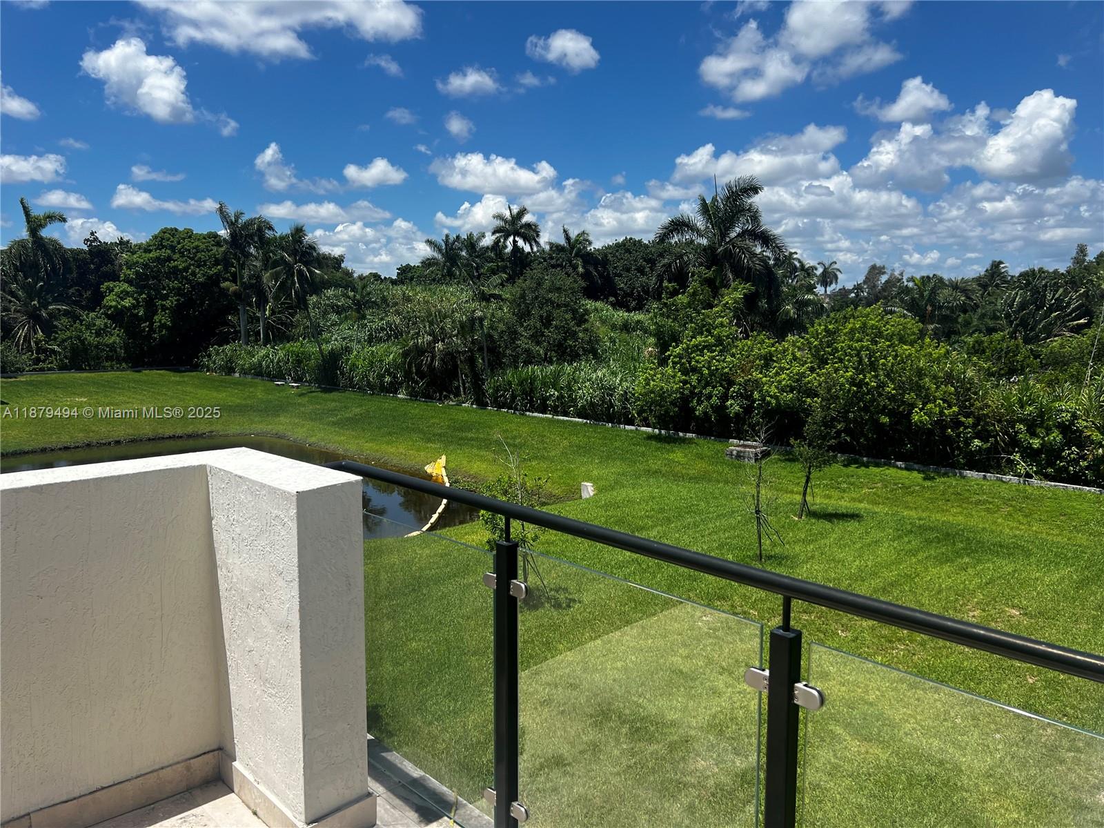 DAVIE GARDEN ESTATES - Residential Lease