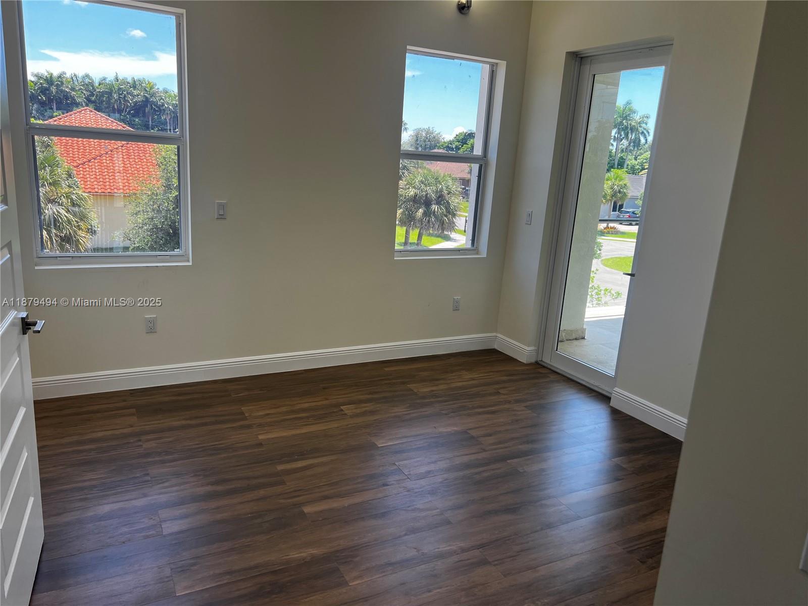 DAVIE GARDEN ESTATES - Residential Lease