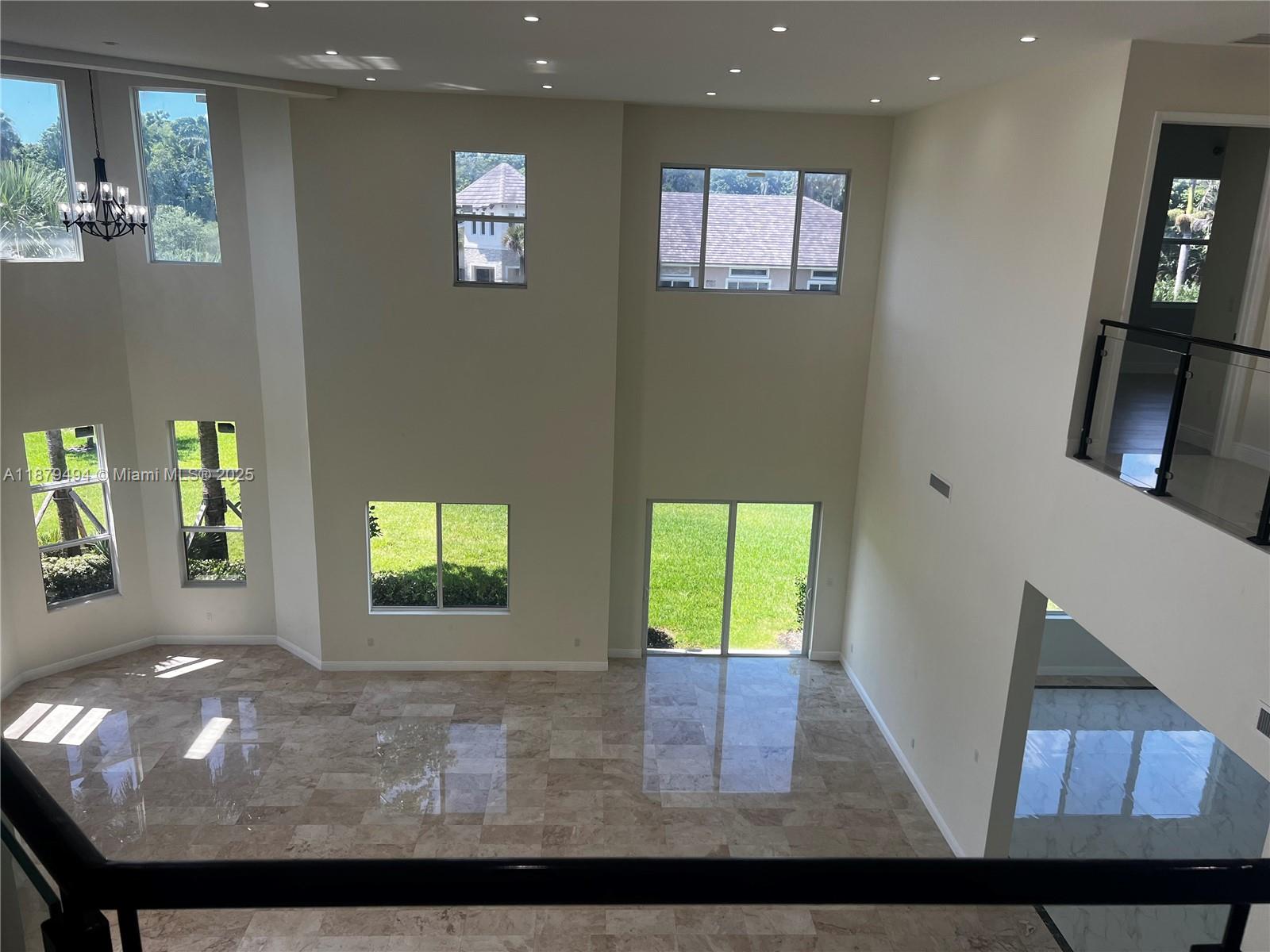 DAVIE GARDEN ESTATES - Residential Lease