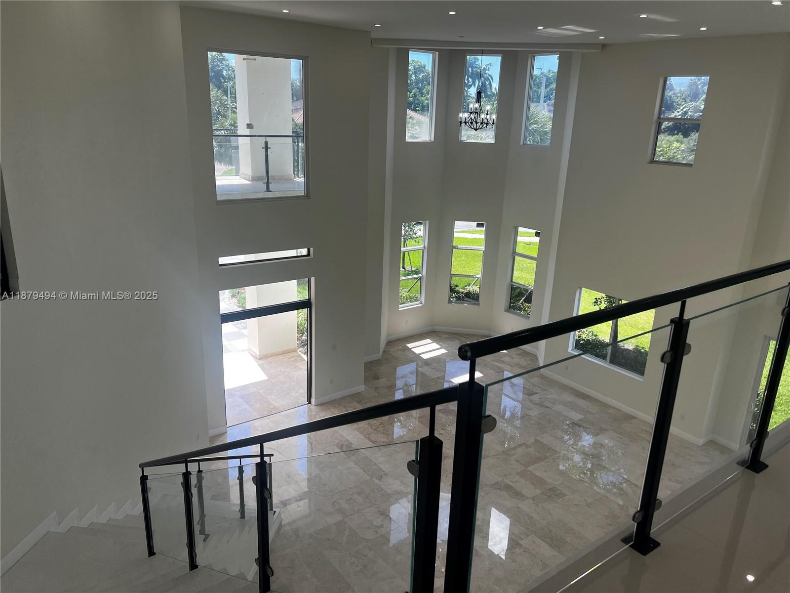 DAVIE GARDEN ESTATES - Residential Lease