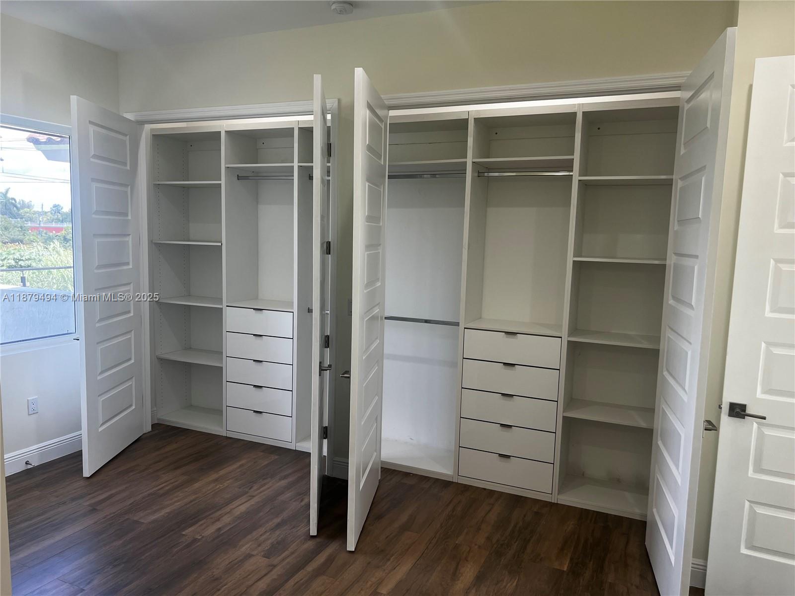 DAVIE GARDEN ESTATES - Residential Lease