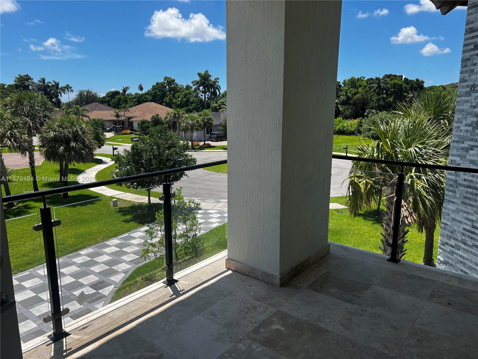 DAVIE GARDEN ESTATES - Residential Lease