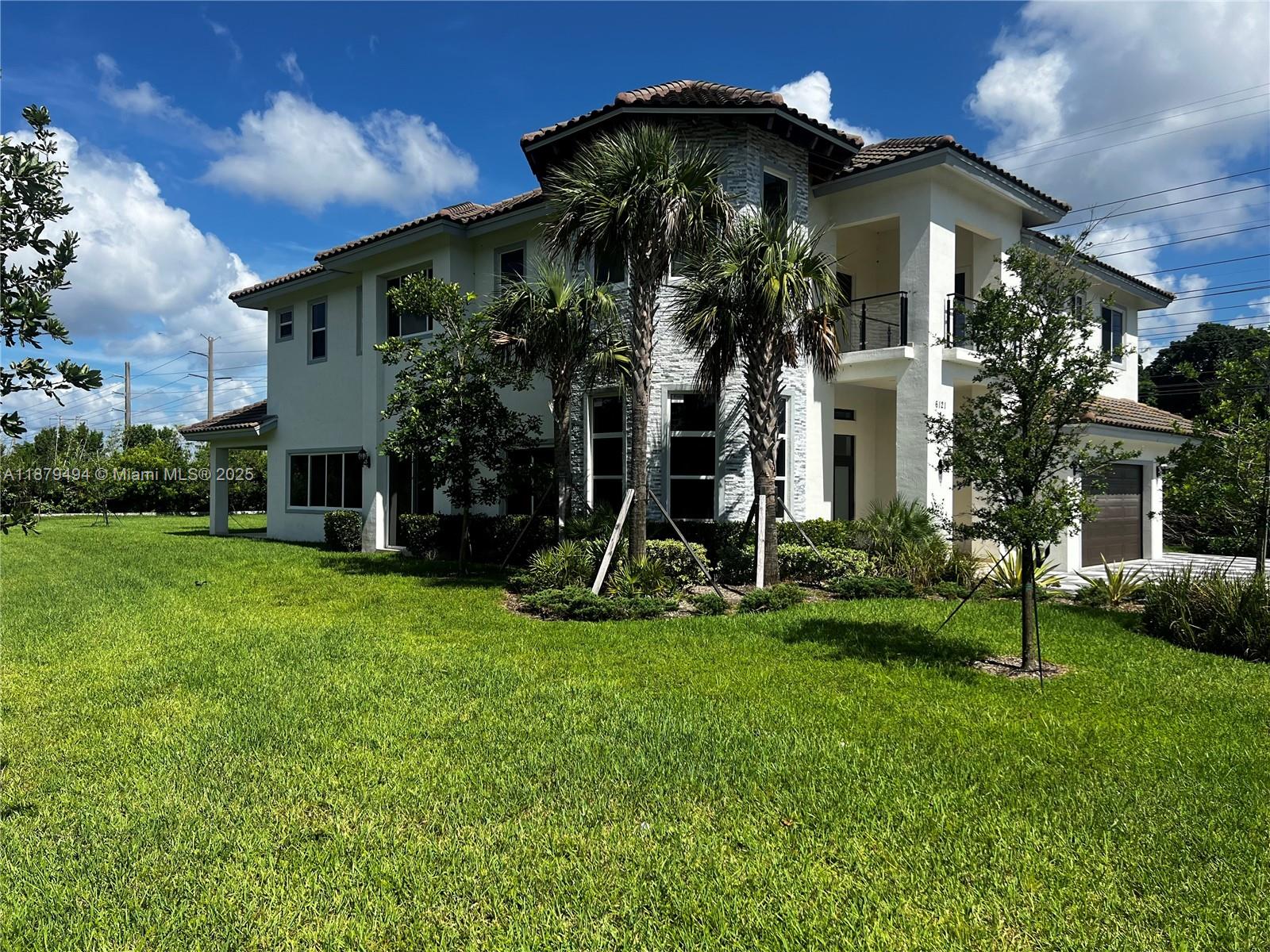 DAVIE GARDEN ESTATES - Residential Lease