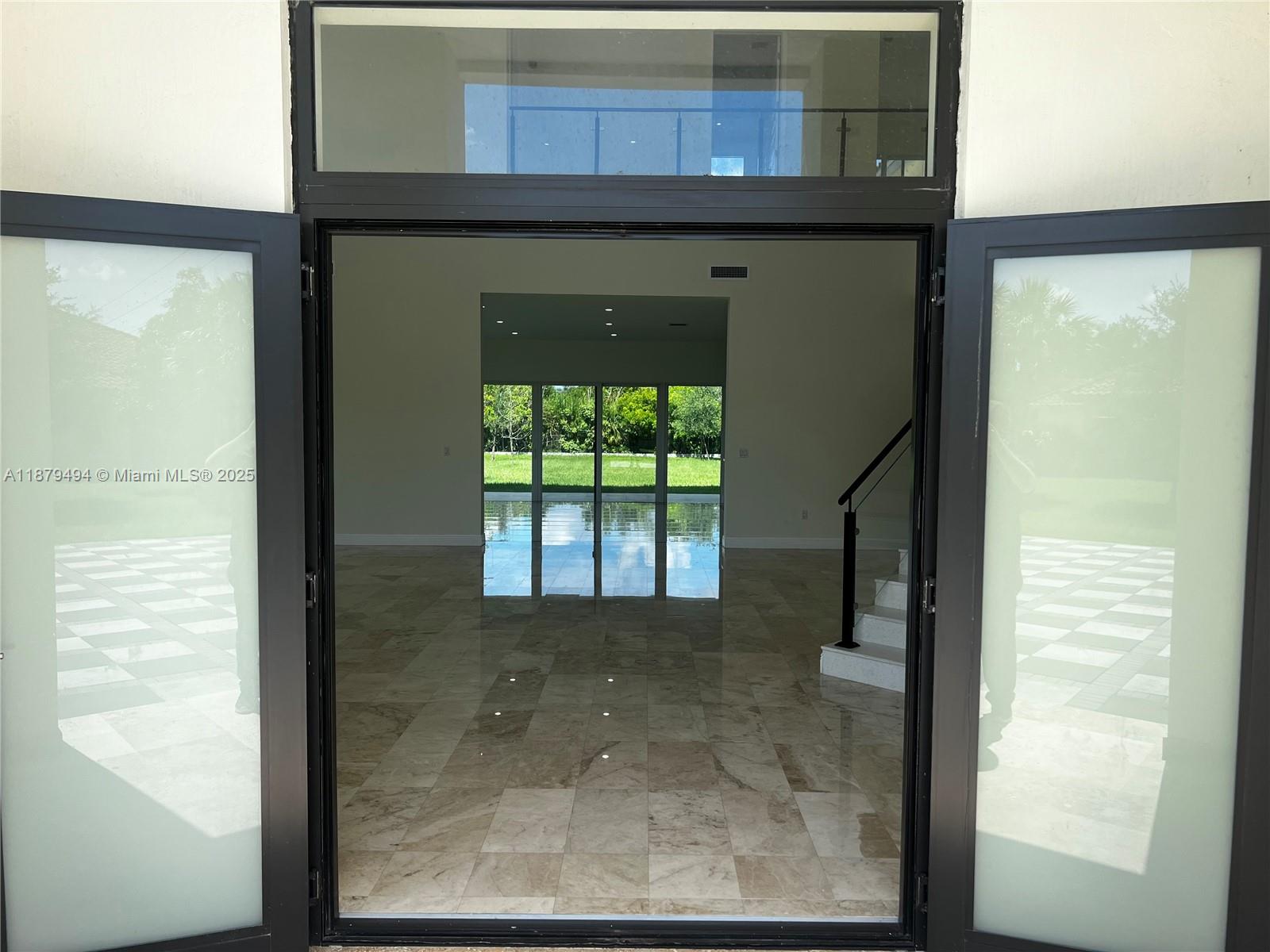DAVIE GARDEN ESTATES - Residential Lease