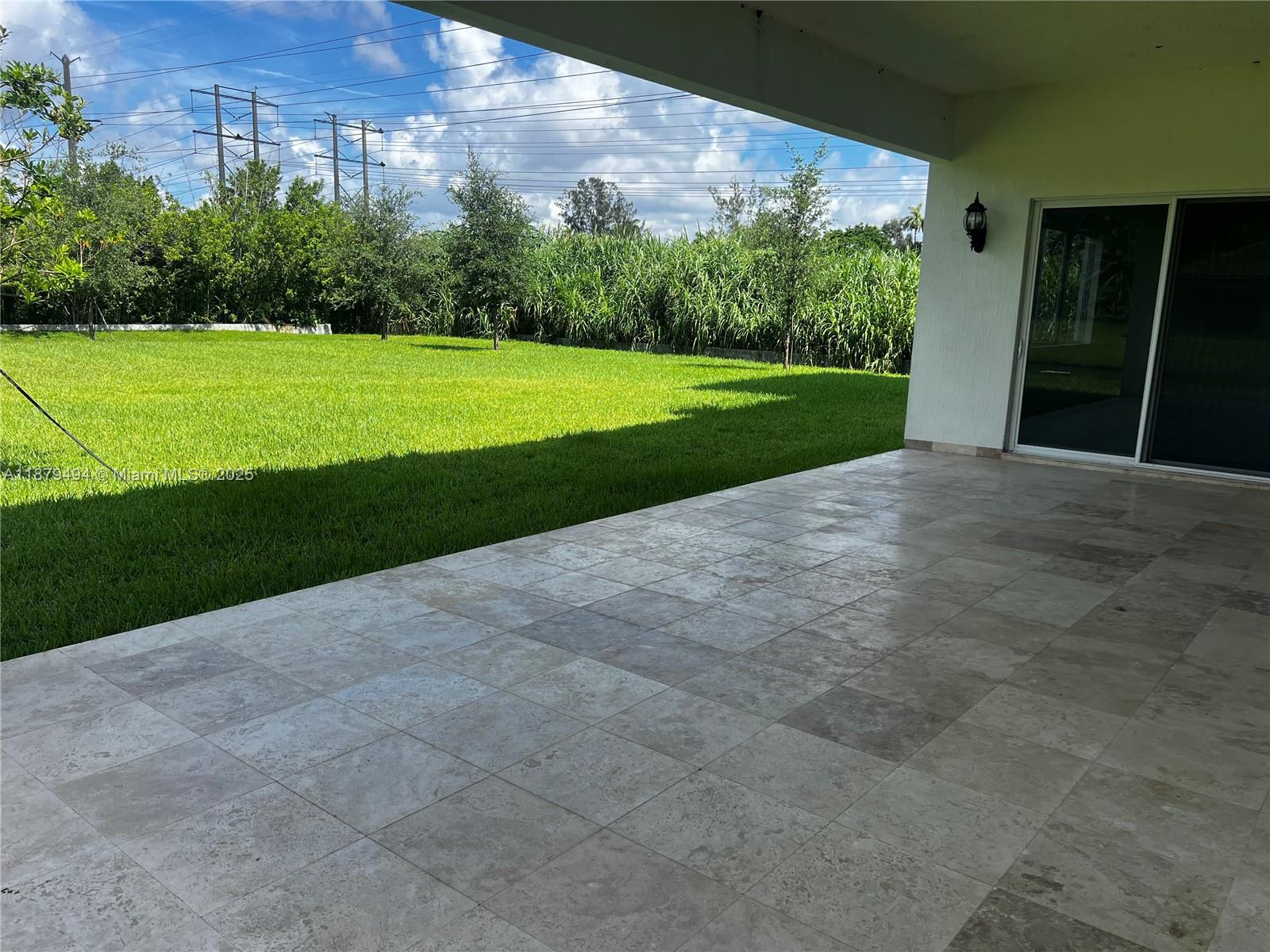 DAVIE GARDEN ESTATES - Residential Lease