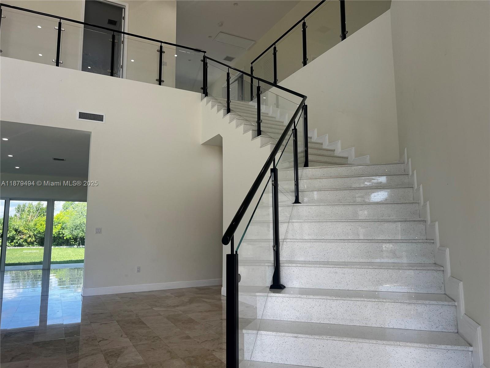 DAVIE GARDEN ESTATES - Residential Lease