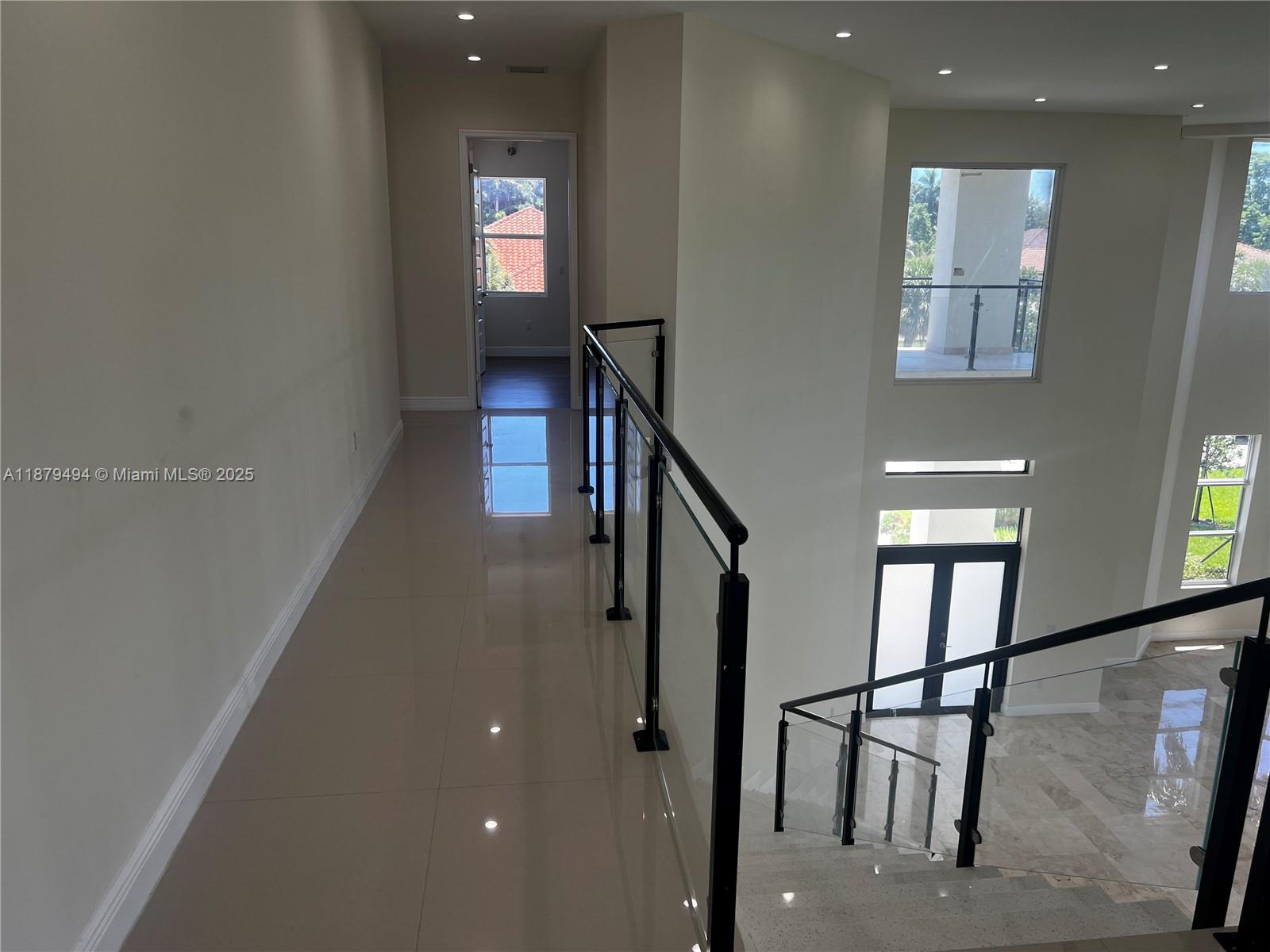 DAVIE GARDEN ESTATES - Residential Lease