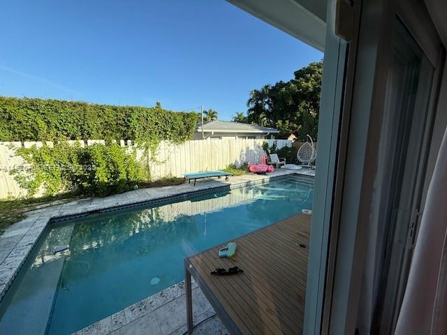 9541 Carlyle Ave 9541