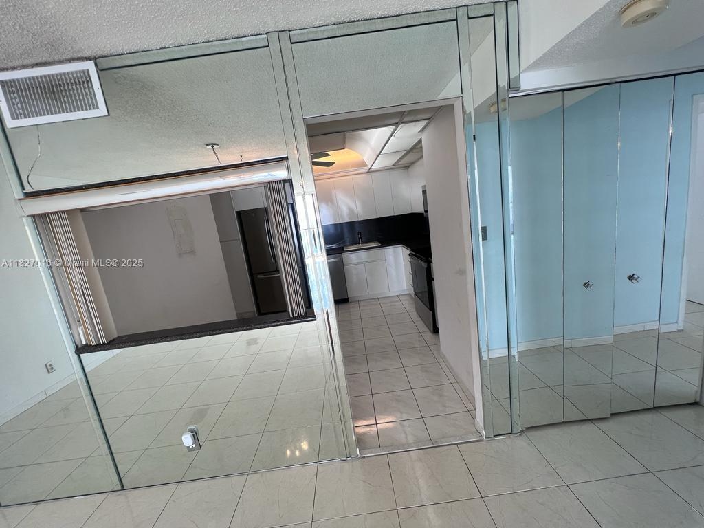 2101 S Ocean Dr 2603