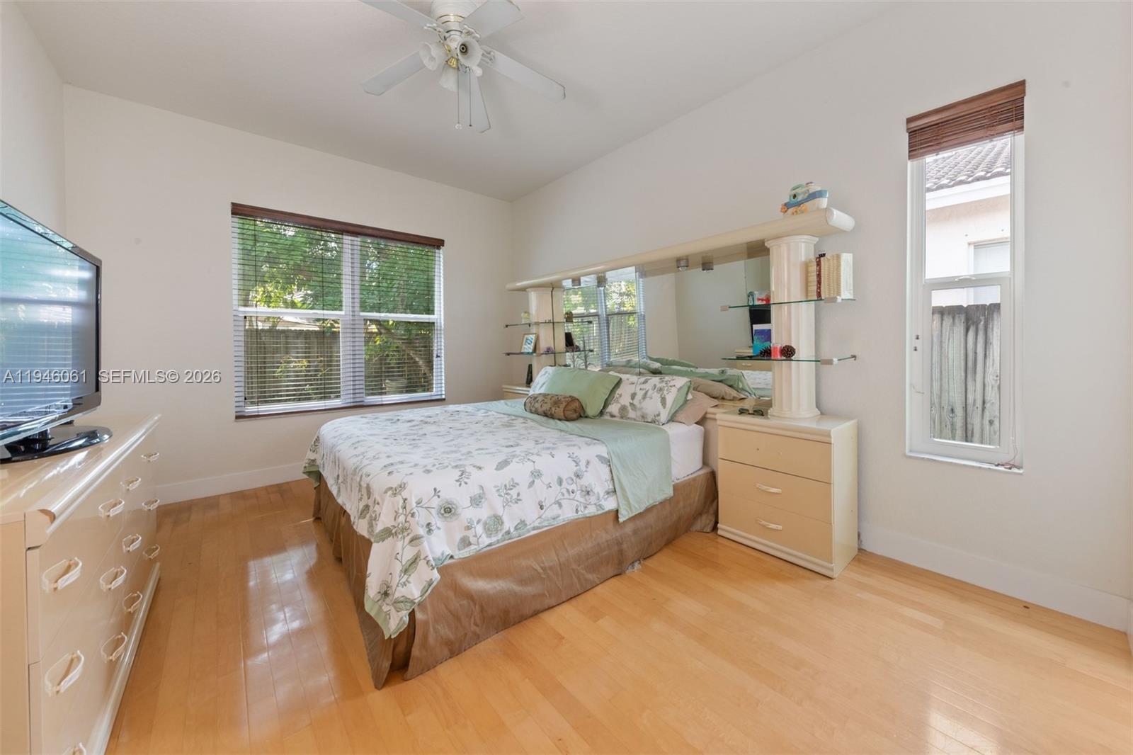 CORSICA PLACE - Residential