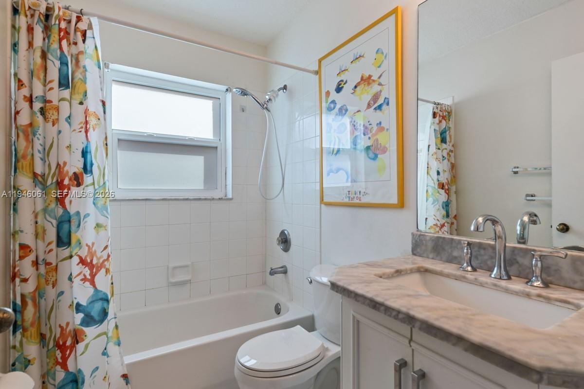 CORSICA PLACE - Residential