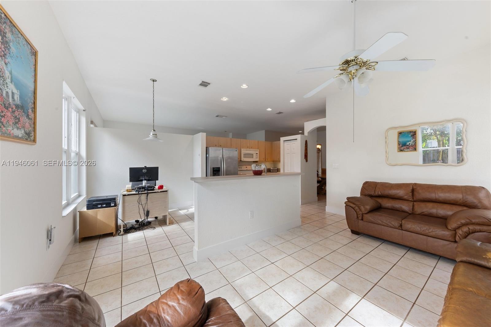 CORSICA PLACE - Residential