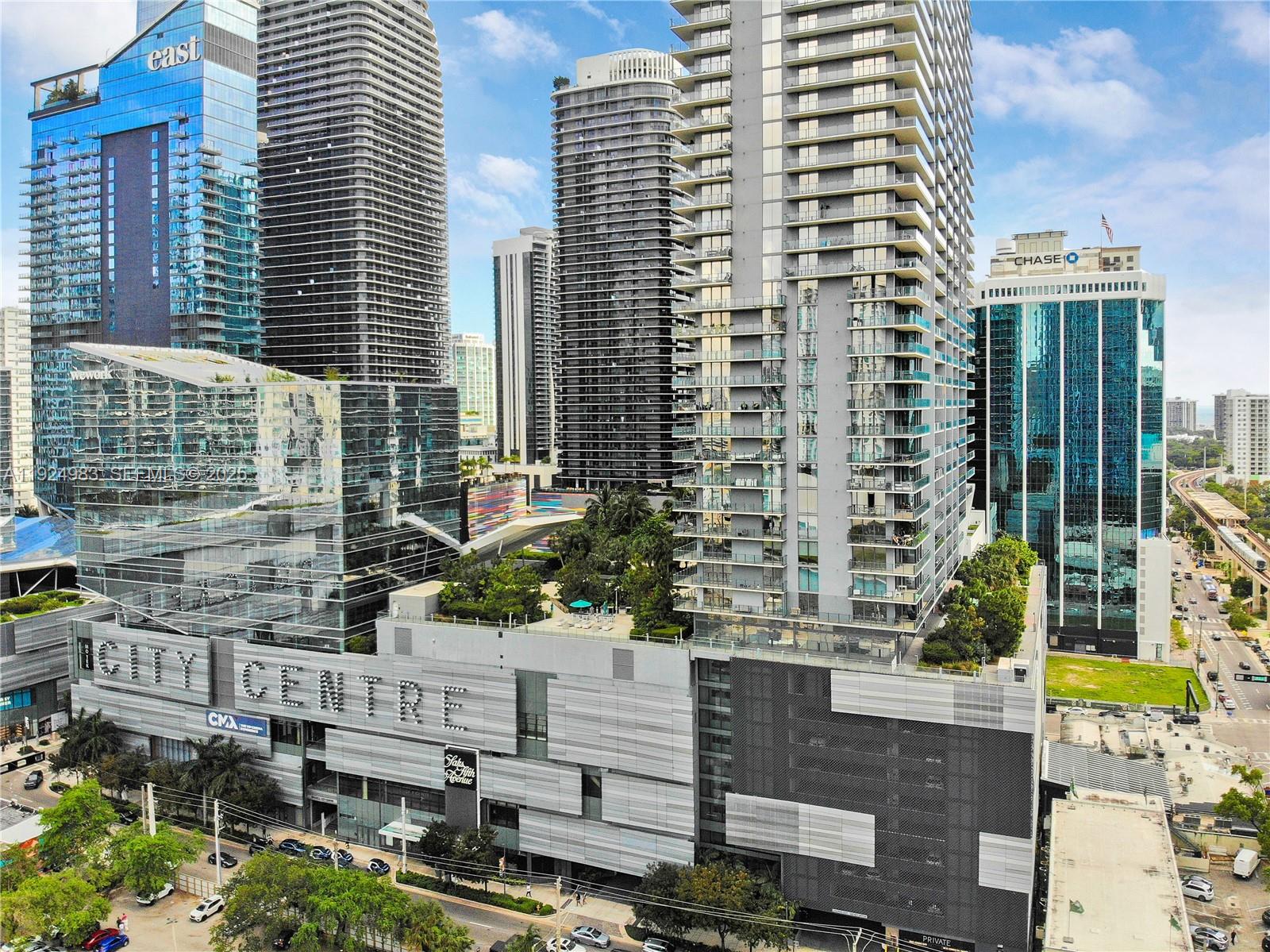 RISE CONDO - Residential