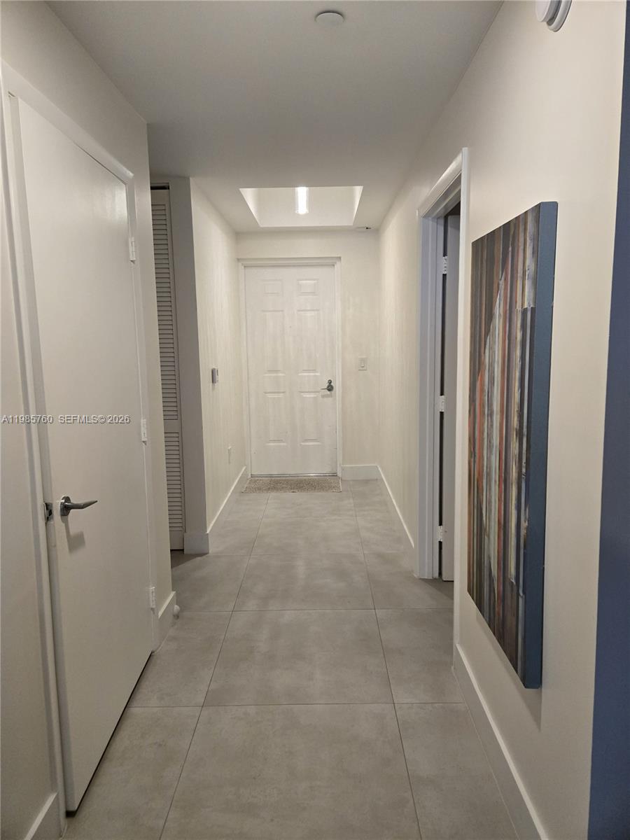 3340 NE 190th St 606