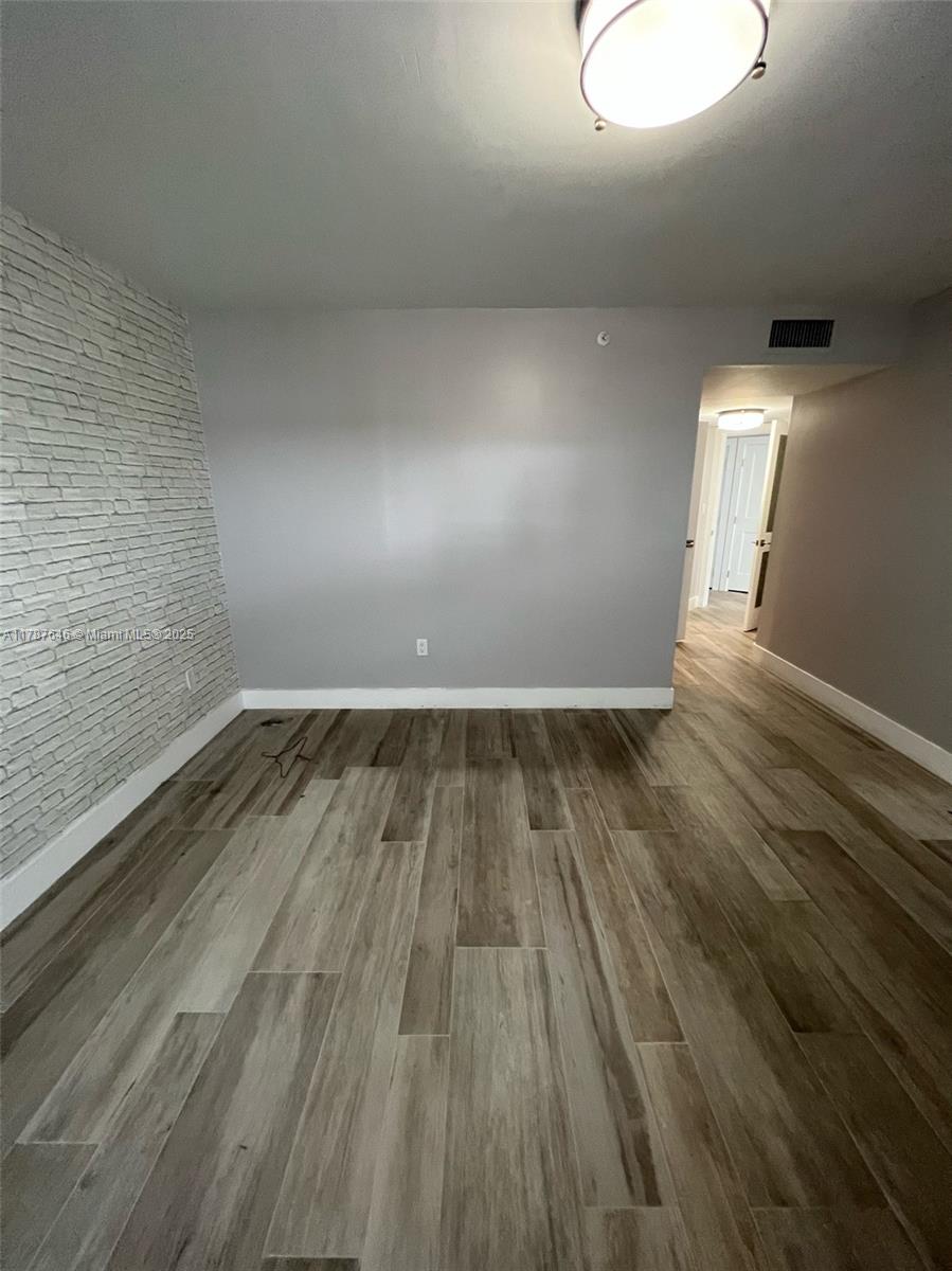 WEST BAY PLAZA CONDO - Residential