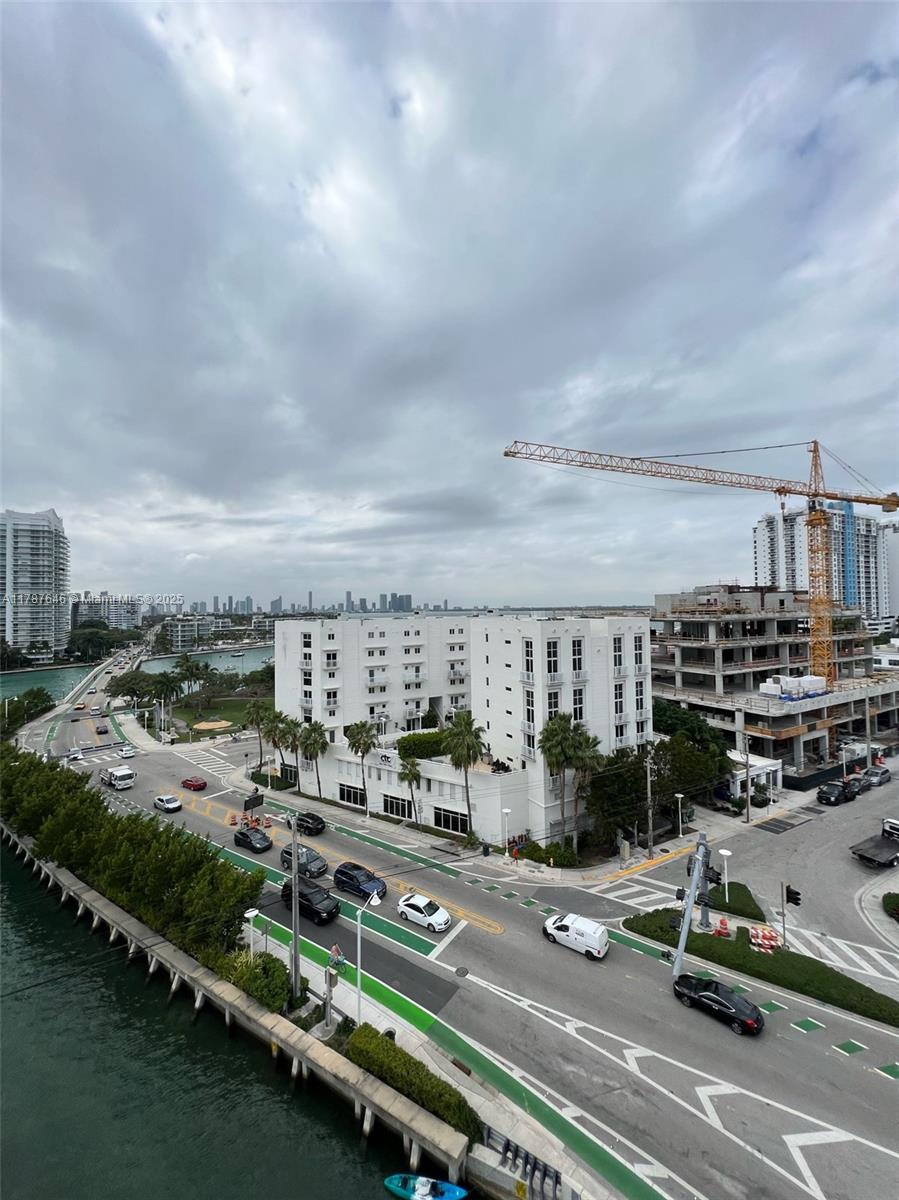 WEST BAY PLAZA CONDO - Residential