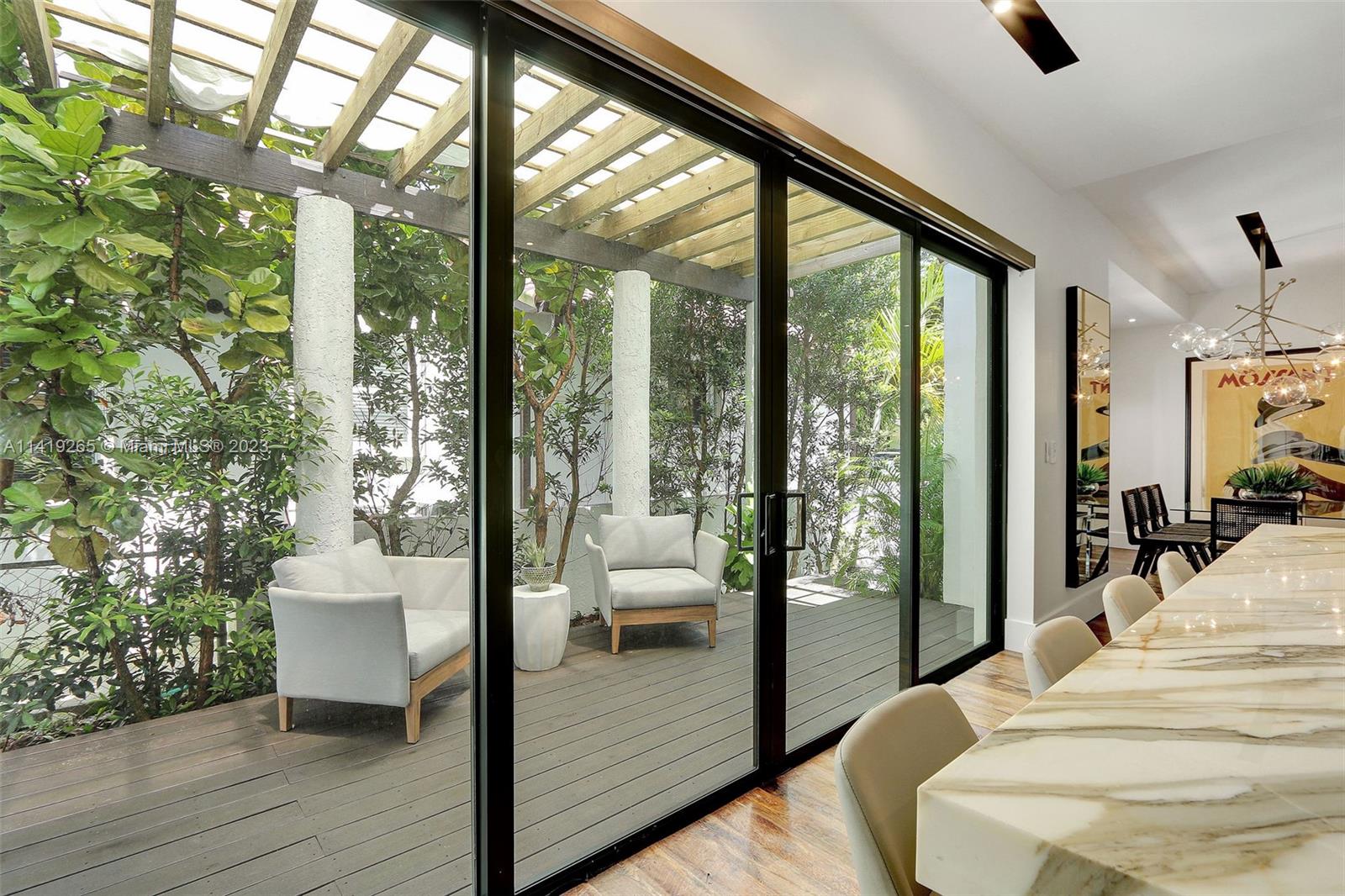 CORAL GABLES SEC E - Residential