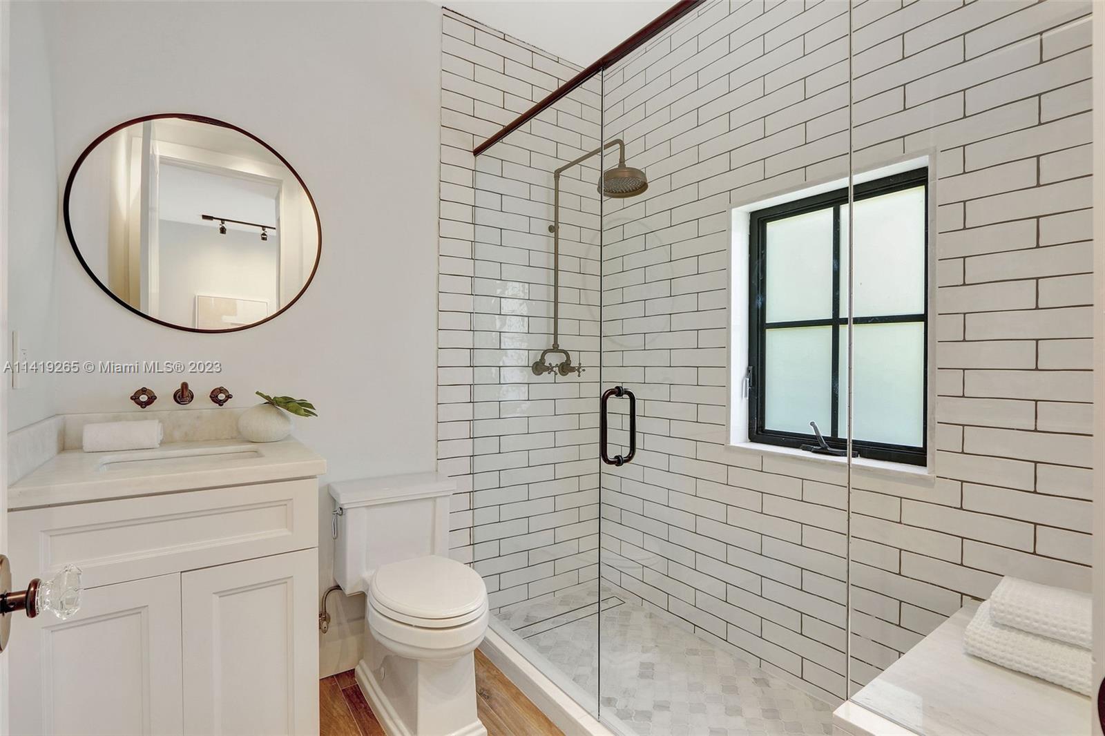 CORAL GABLES SEC E - Residential