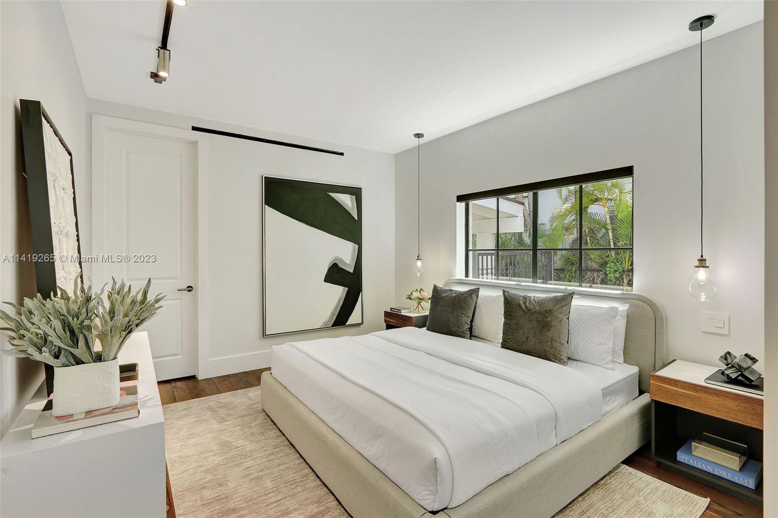 CORAL GABLES SEC E - Residential