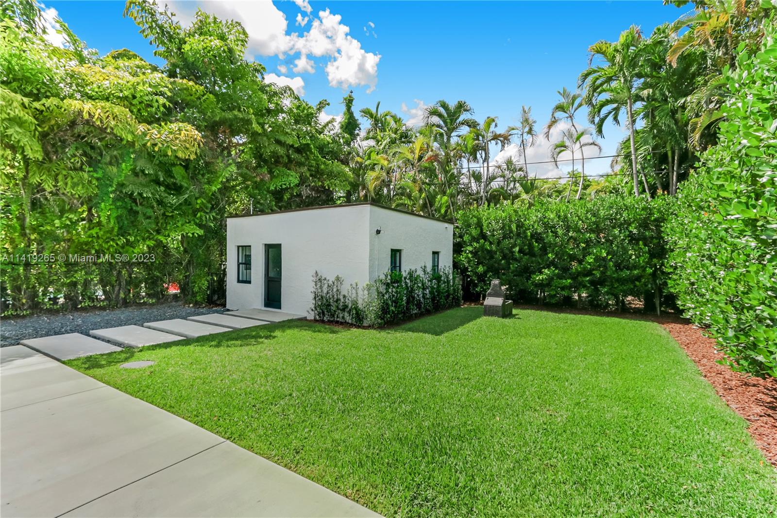 CORAL GABLES SEC E - Residential