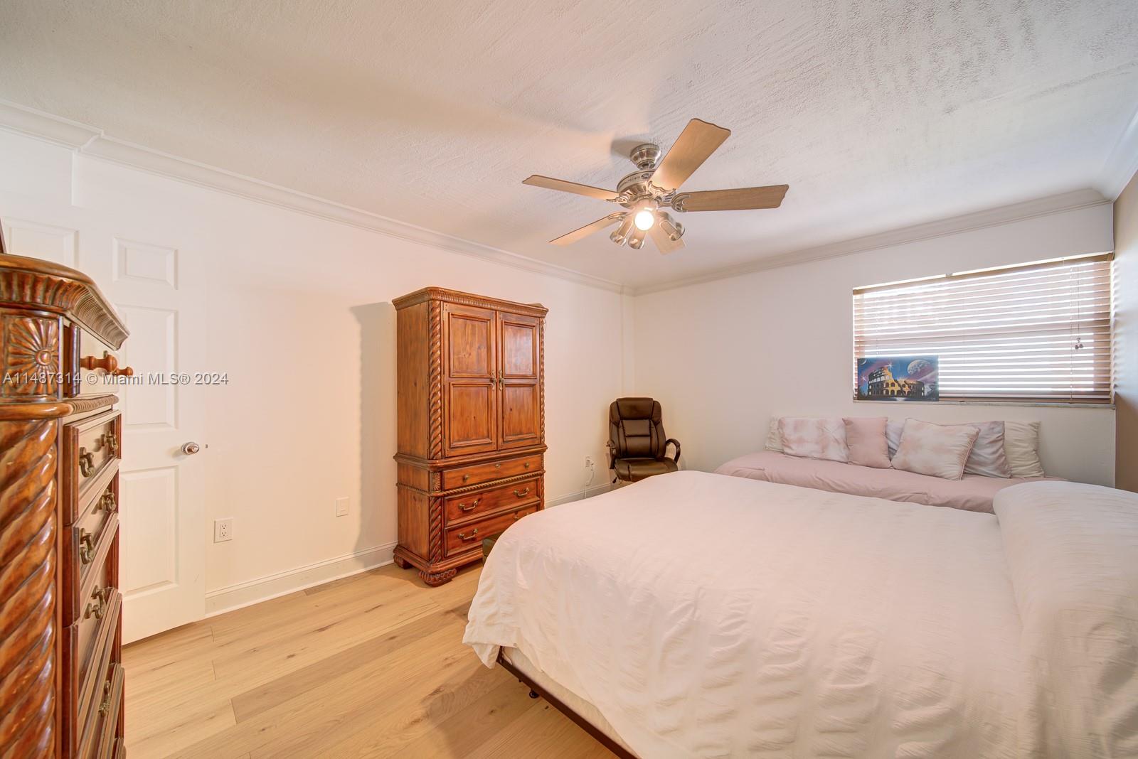 RIVIERA TOWERS CONDO - Residential