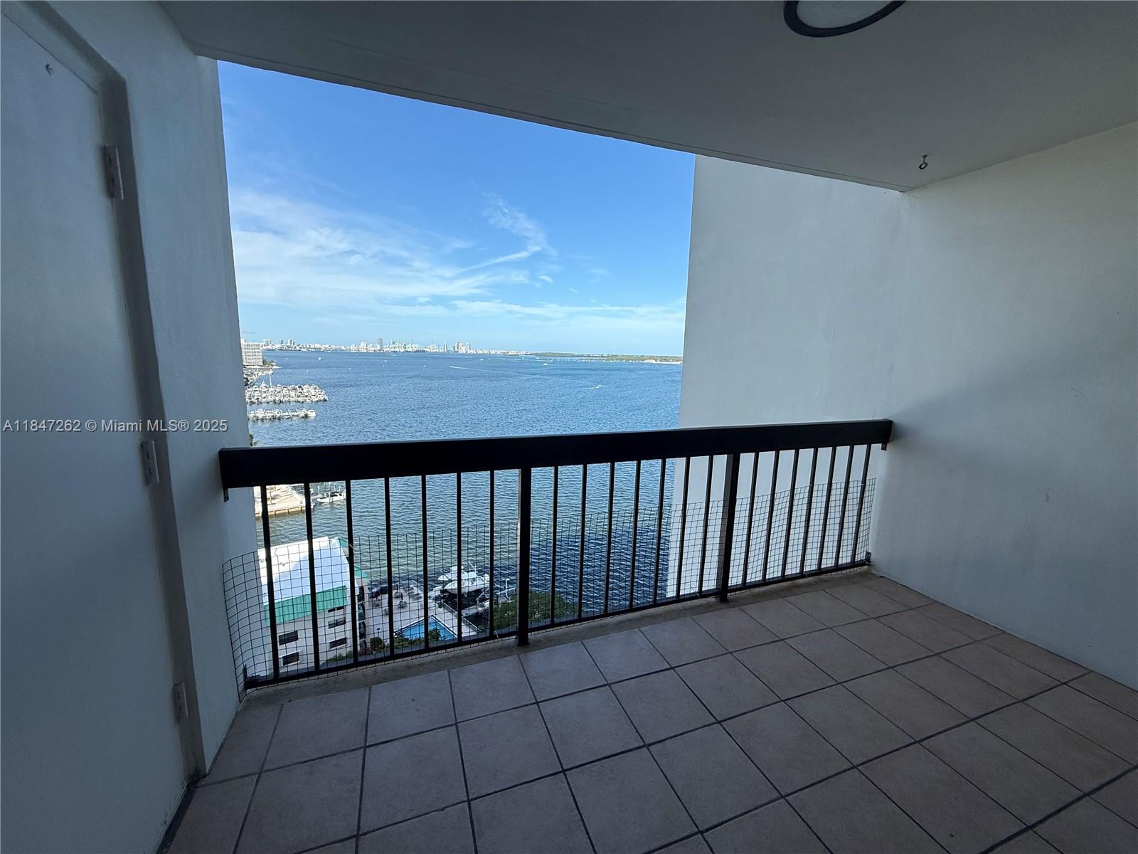 2333 Brickell Ave 1603