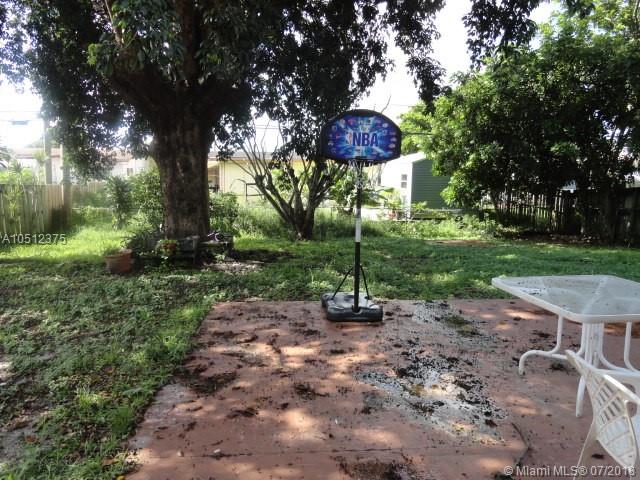 DRIFTWOOD PLAZA ADD - Residential Lease