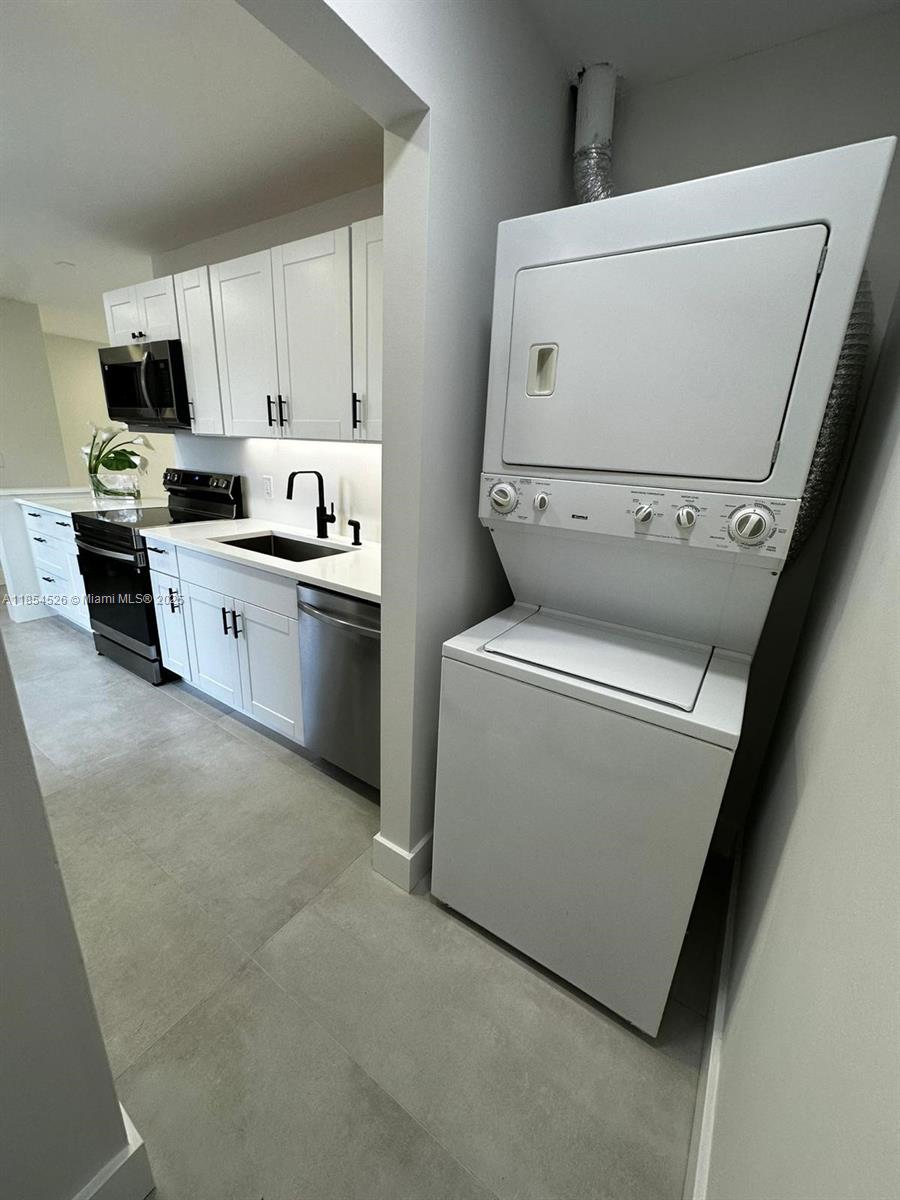 COVERED BRIDGE CONDO - Residential