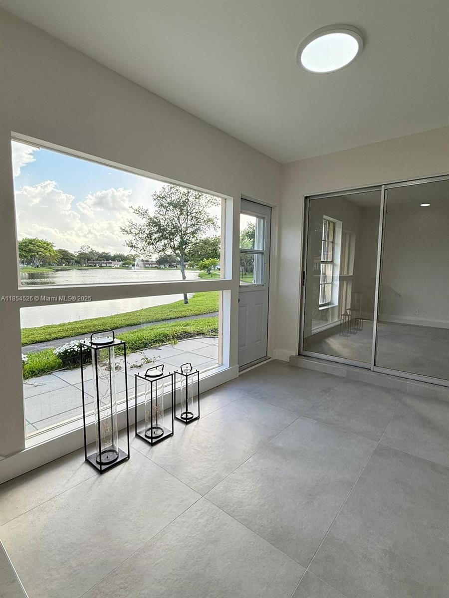 COVERED BRIDGE CONDO - Residential
