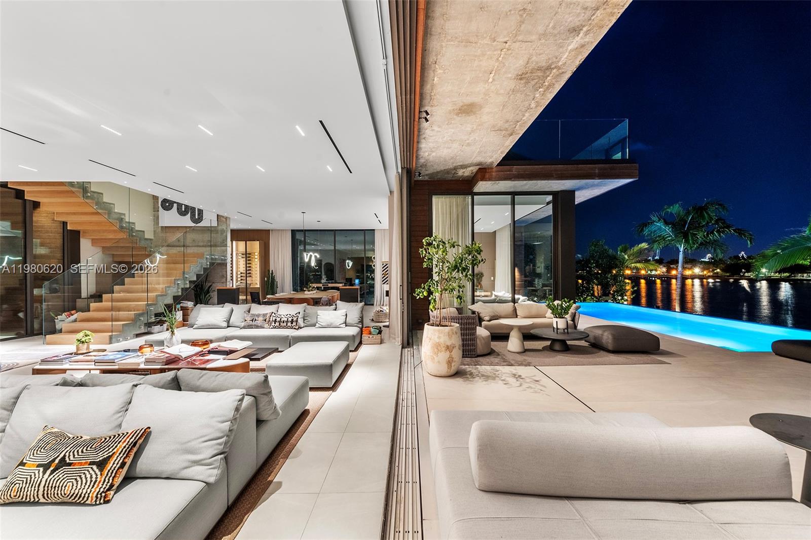 HIBISCUS ISLAND - Residential Lease