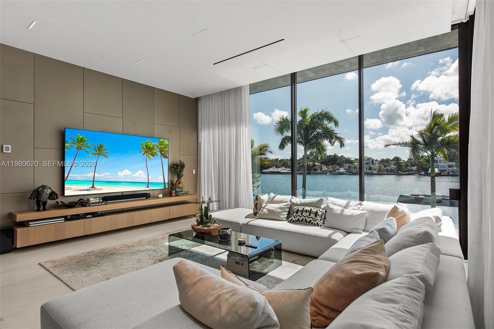 HIBISCUS ISLAND - Residential Lease
