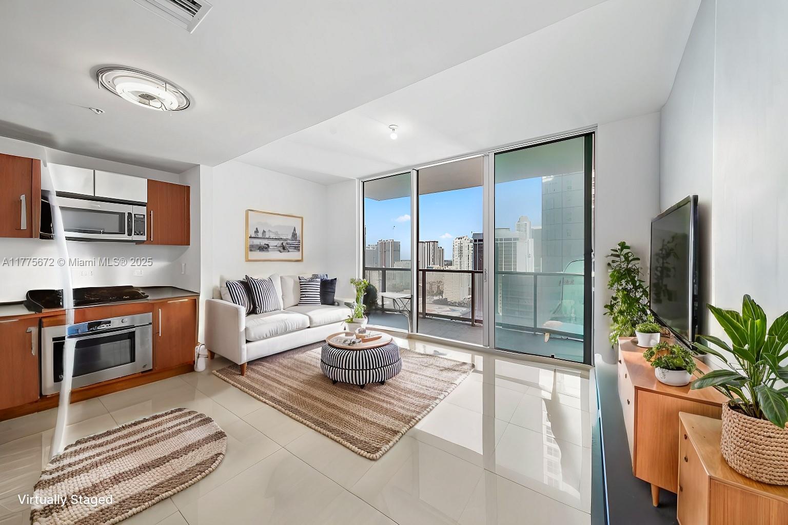 Rental Property at 300 S Biscayne Blvd T-2603, Miami, Broward County, Florida - Bedrooms: 1 
Bathrooms: 1  - $2,350 MO.