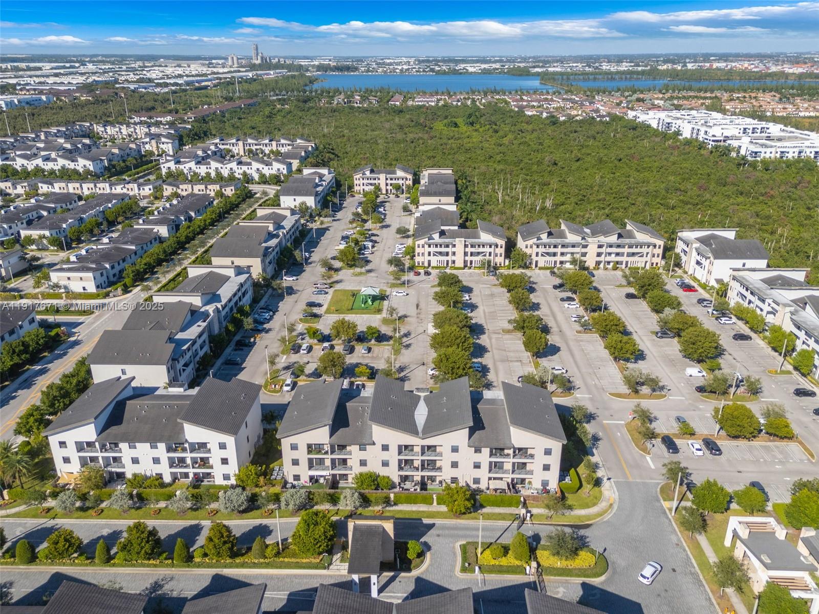 GRAND BAY SOUTH VILLAS - Residential