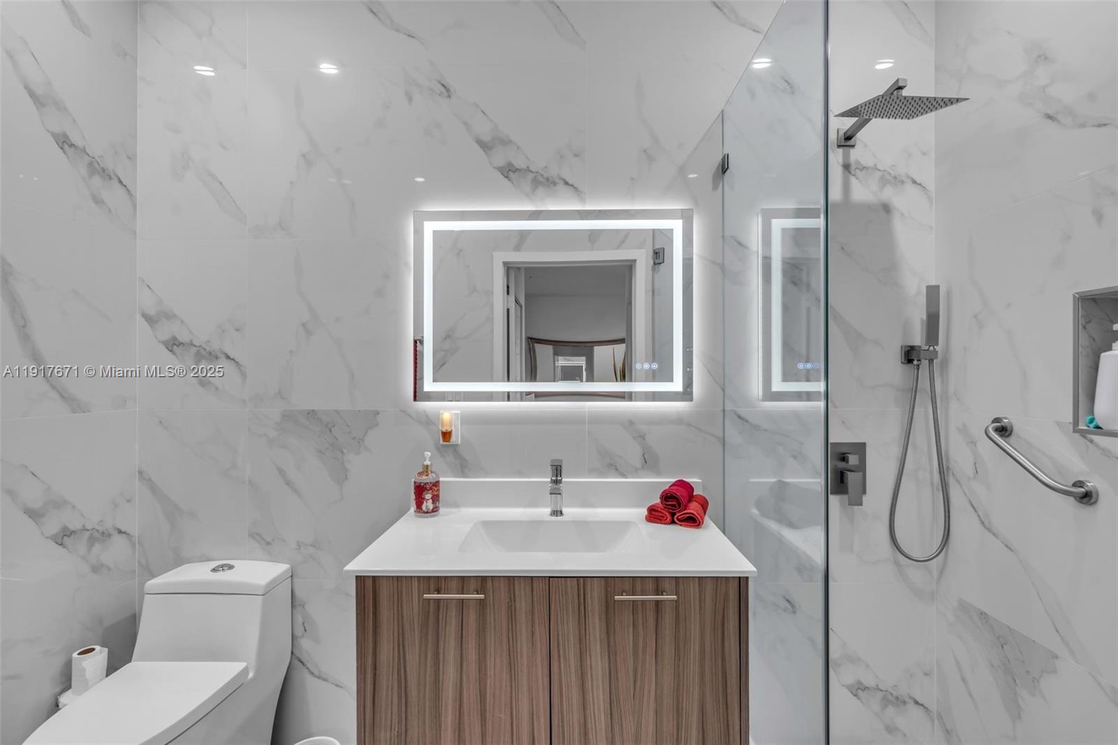 GRAND BAY SOUTH VILLAS - Residential