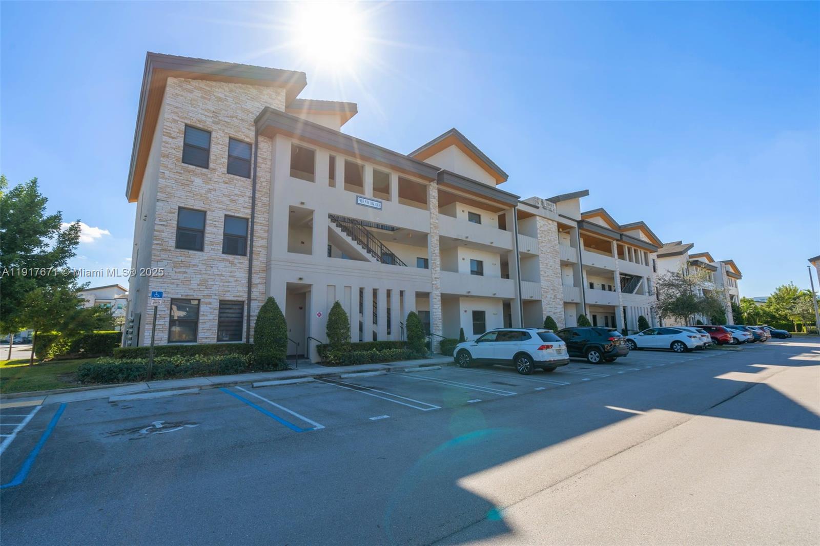 GRAND BAY SOUTH VILLAS - Residential