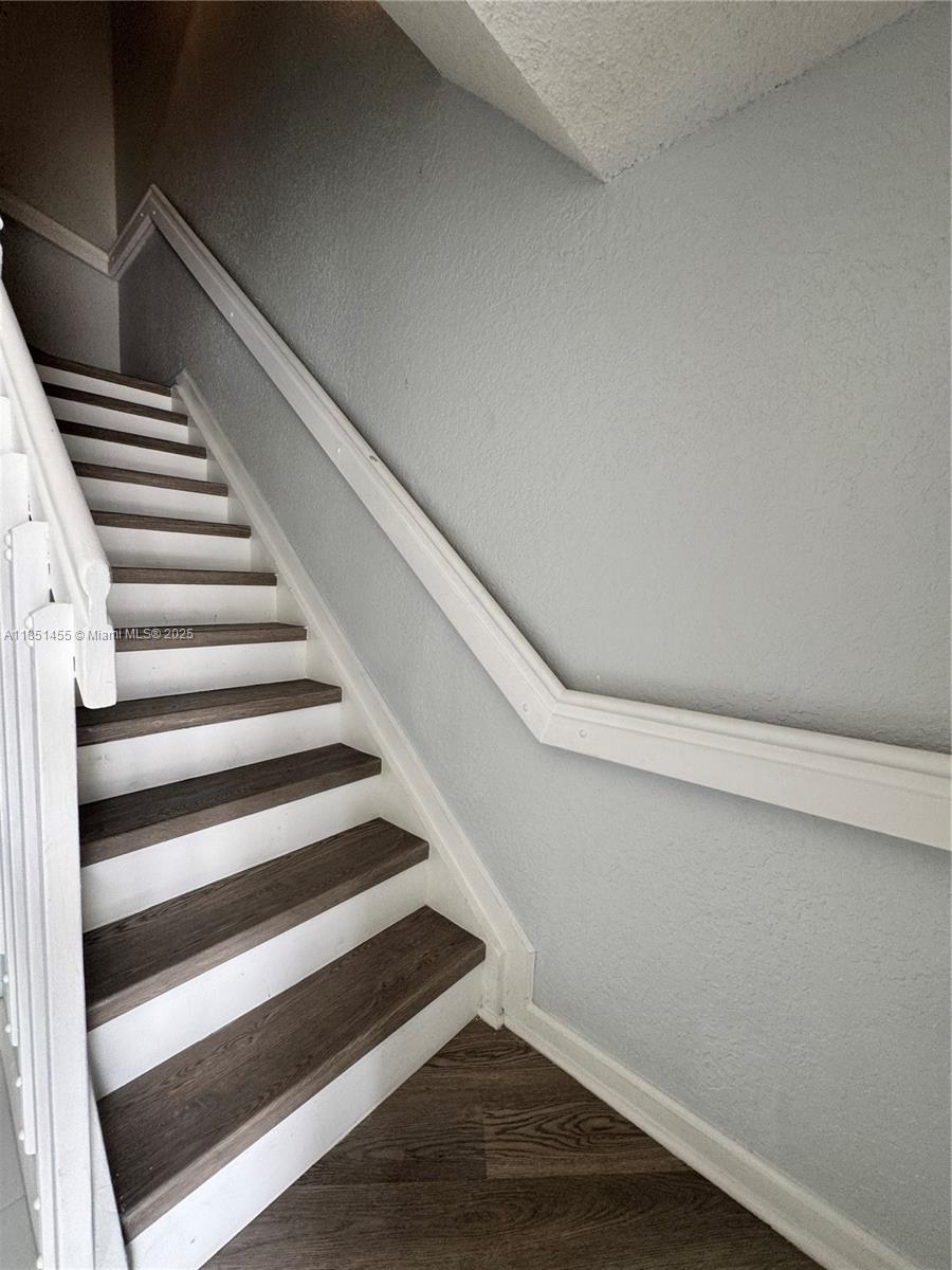 BONITA VILLAS CONDO - Residential Lease