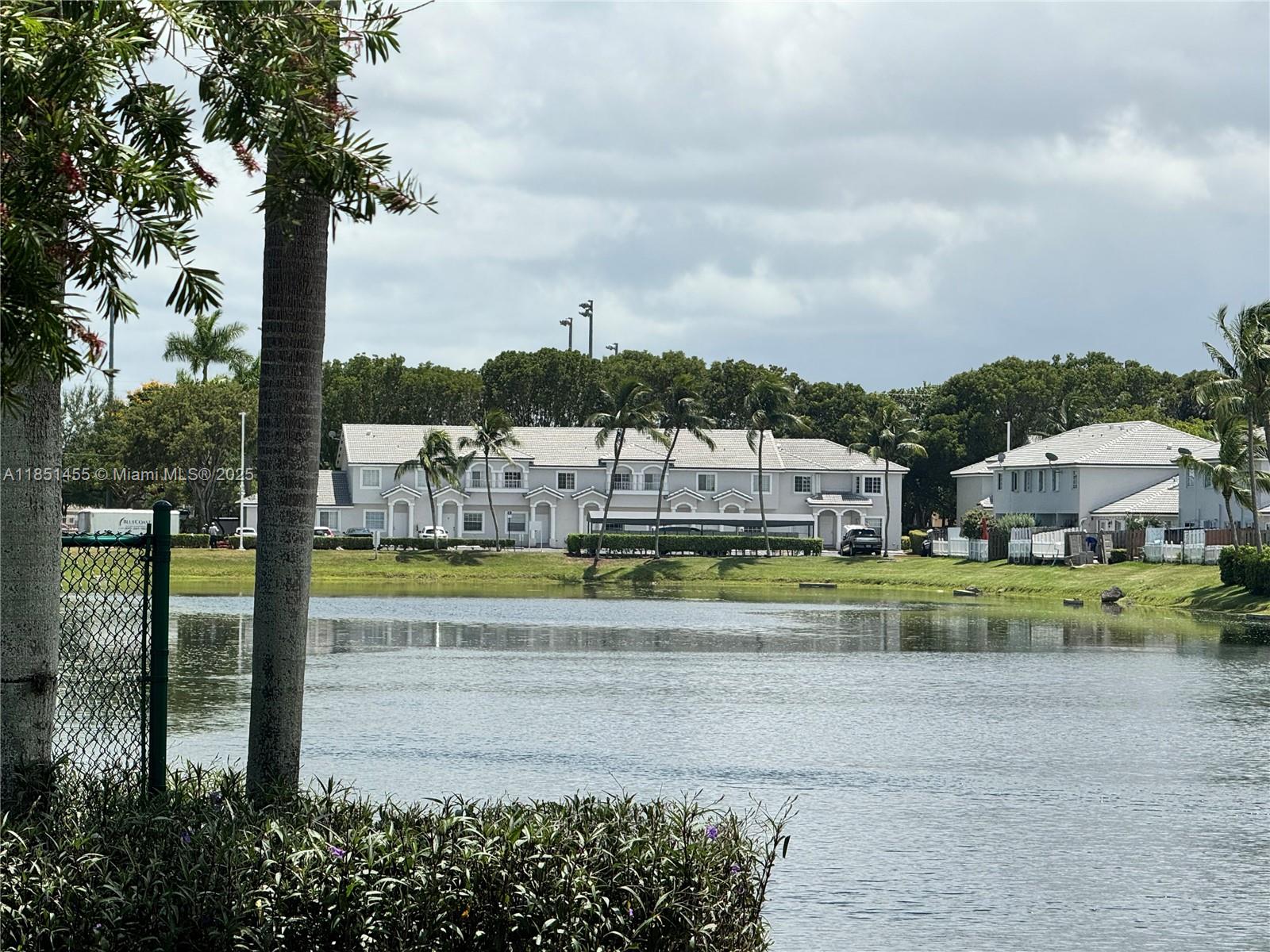 BONITA VILLAS CONDO - Residential Lease