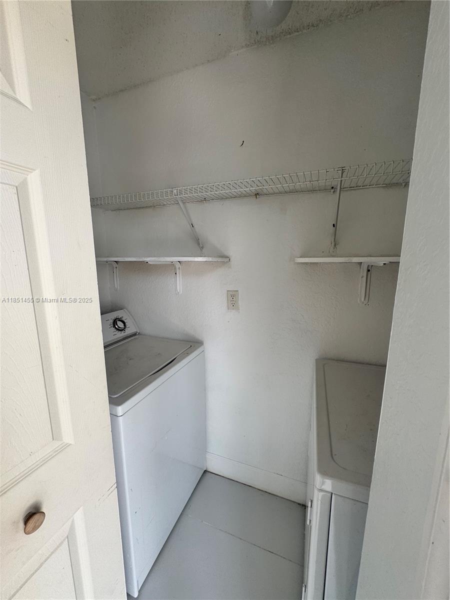 BONITA VILLAS CONDO - Residential Lease