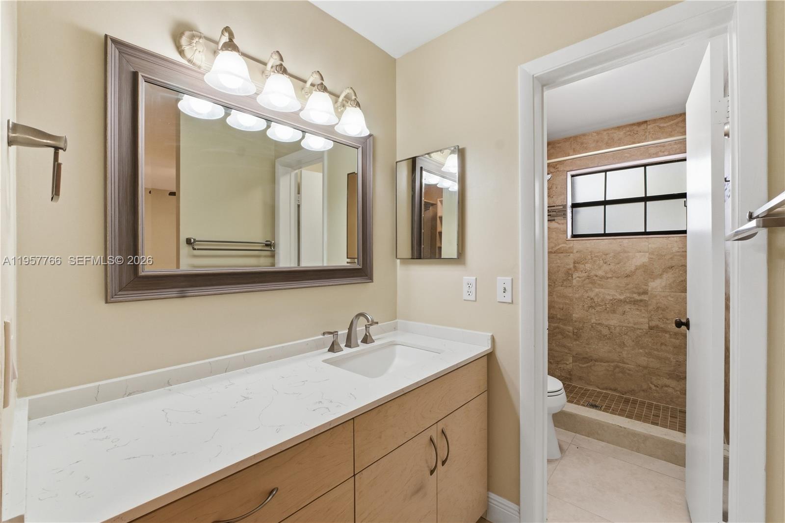 PEMBROKE LAKES SECTION EI - Residential