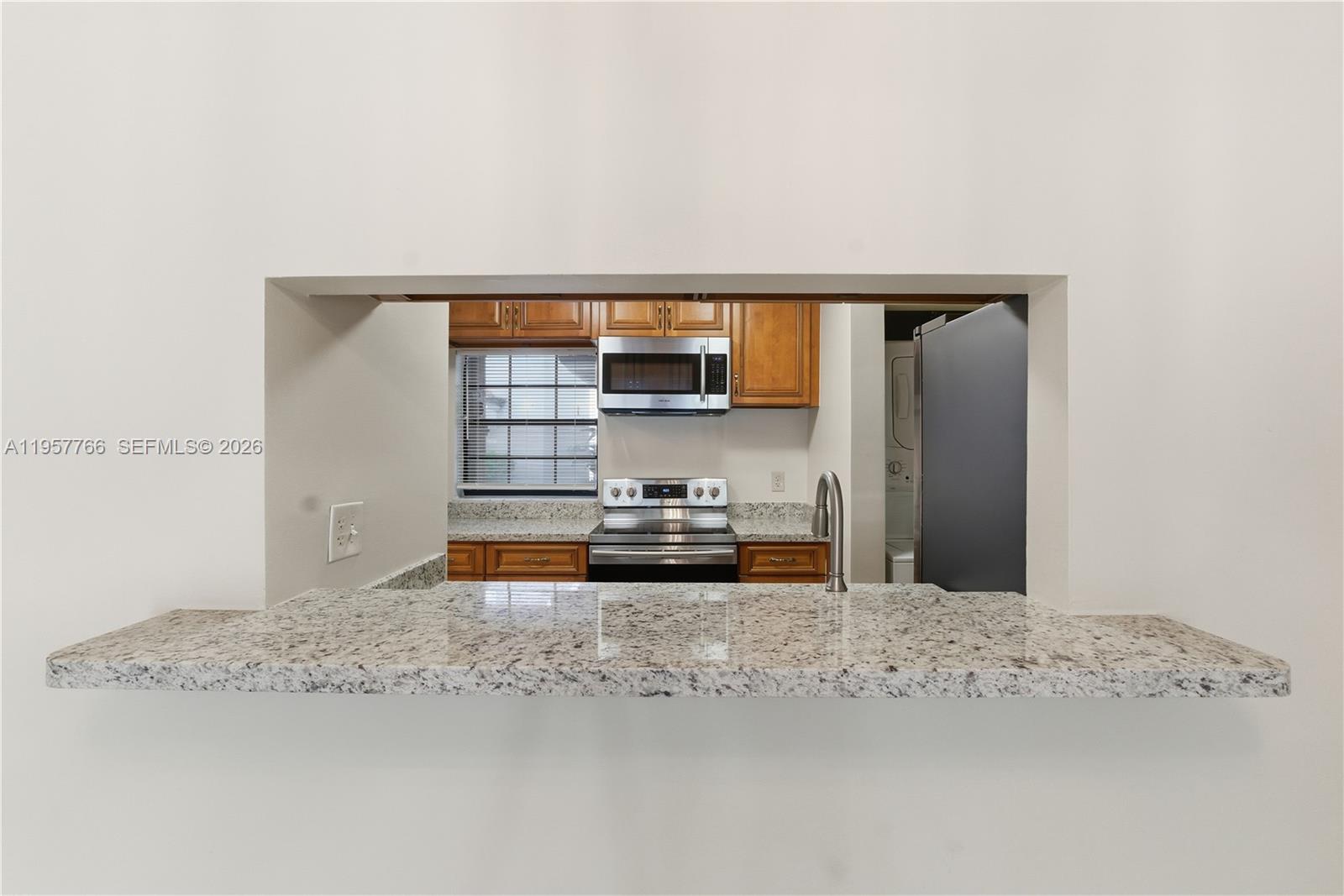 PEMBROKE LAKES SECTION EI - Residential